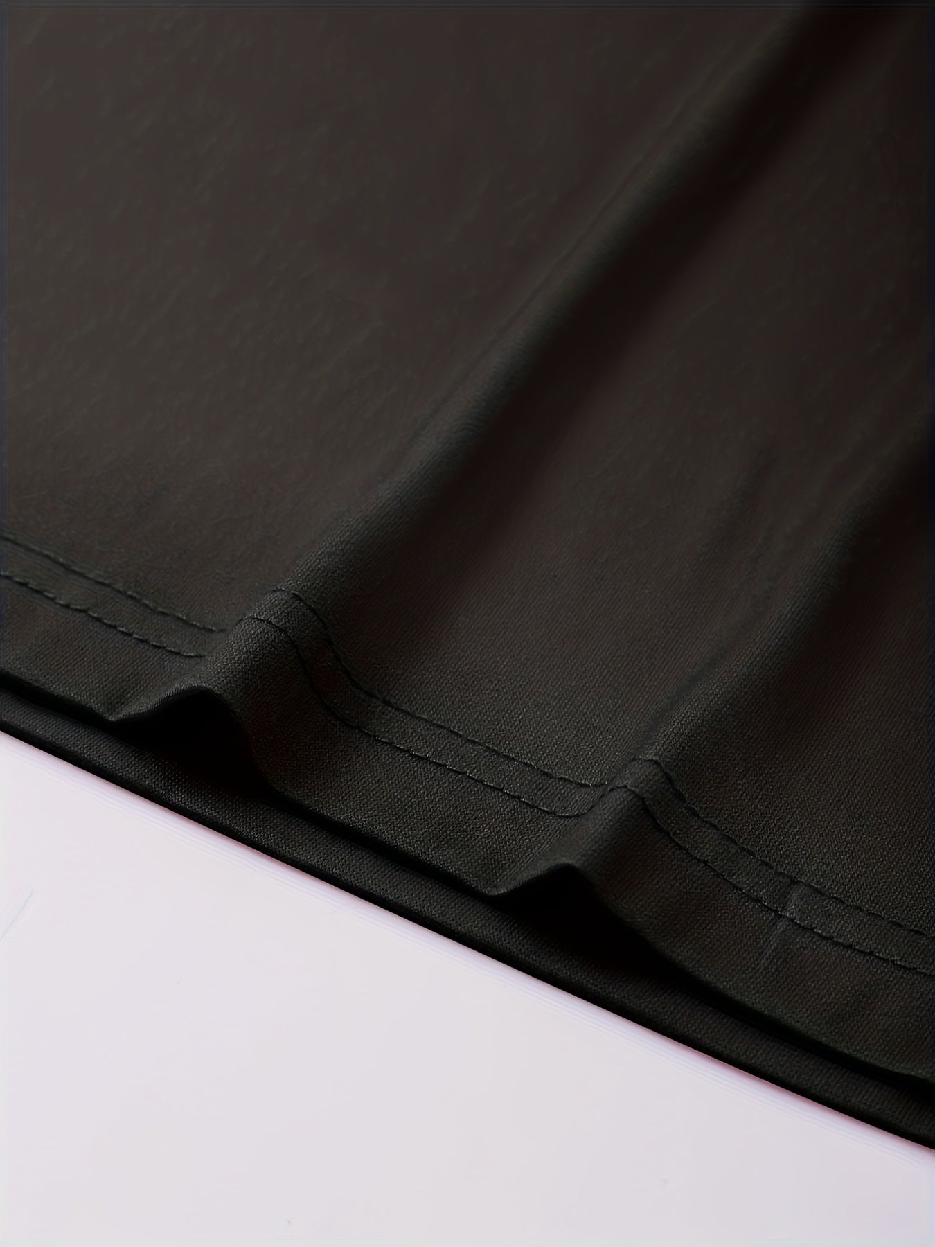 2 dona to'plam: Ayollar uchun polyester/elastan to'qilgan pijamalar. Yurak va kapalak naqshli, bahor/yoz/kuz uyqu kiyimlari uchun ideal bo'lgan crew neck yuqori.