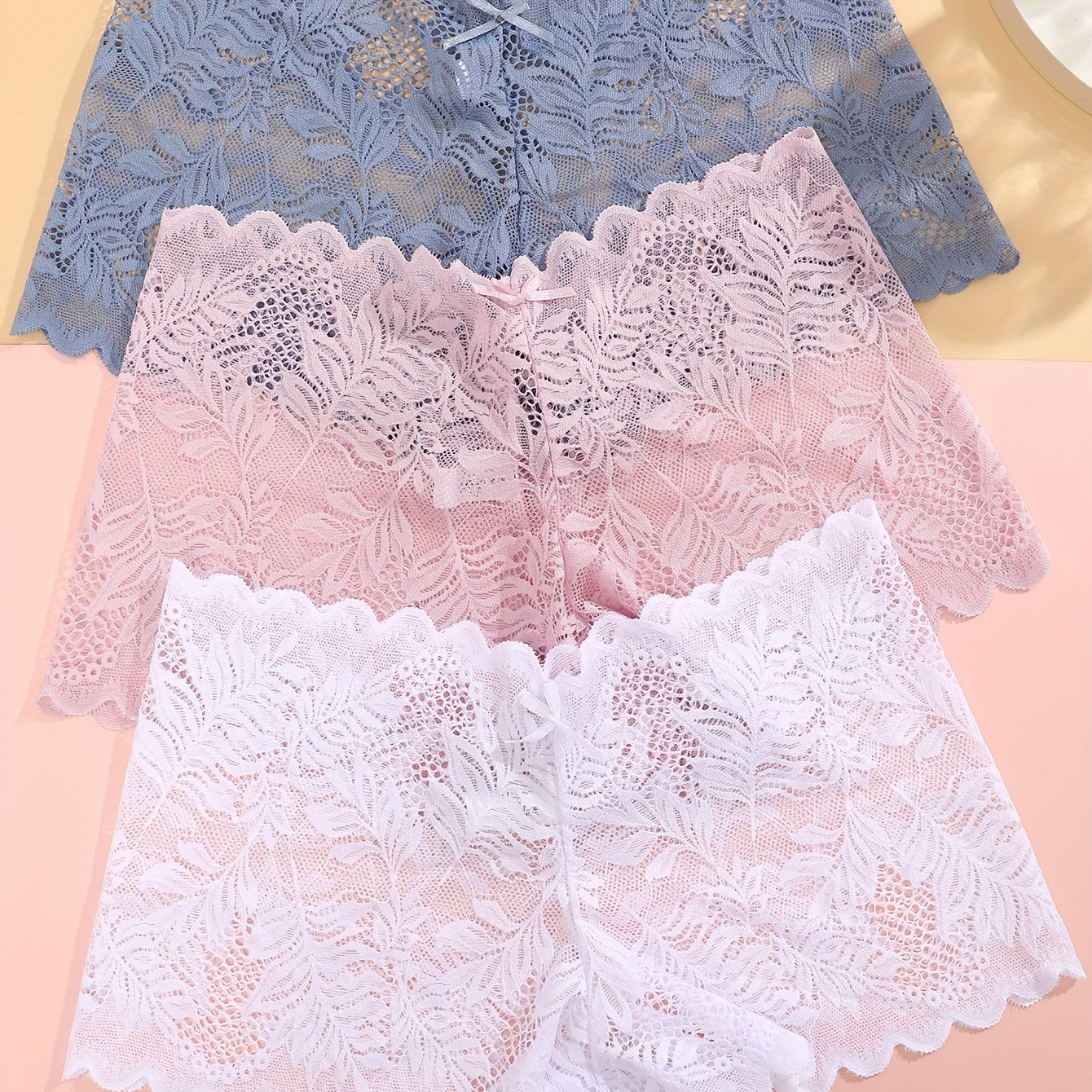 Set of 3 Women's Low-Rise Lace Boyshort Panties Breathable Nylon Blend Floral Patterns