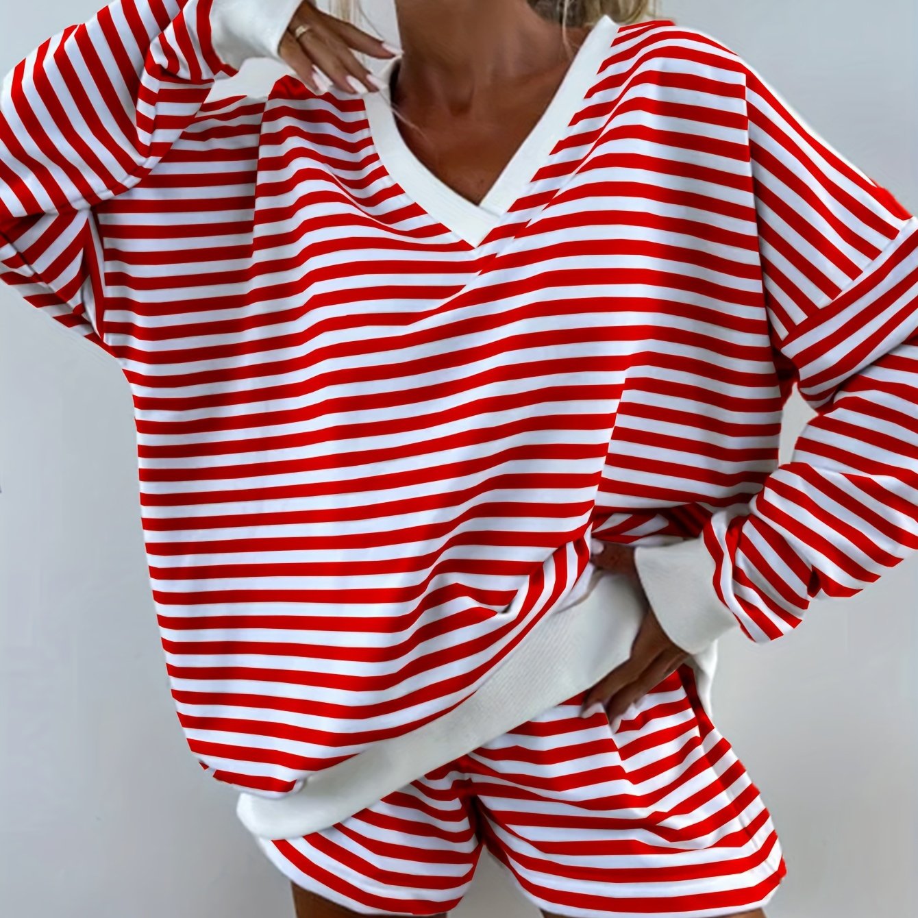 Women's Striped Lounge Set Long Sleeve V-Neck Shorts Casual Fall Wear