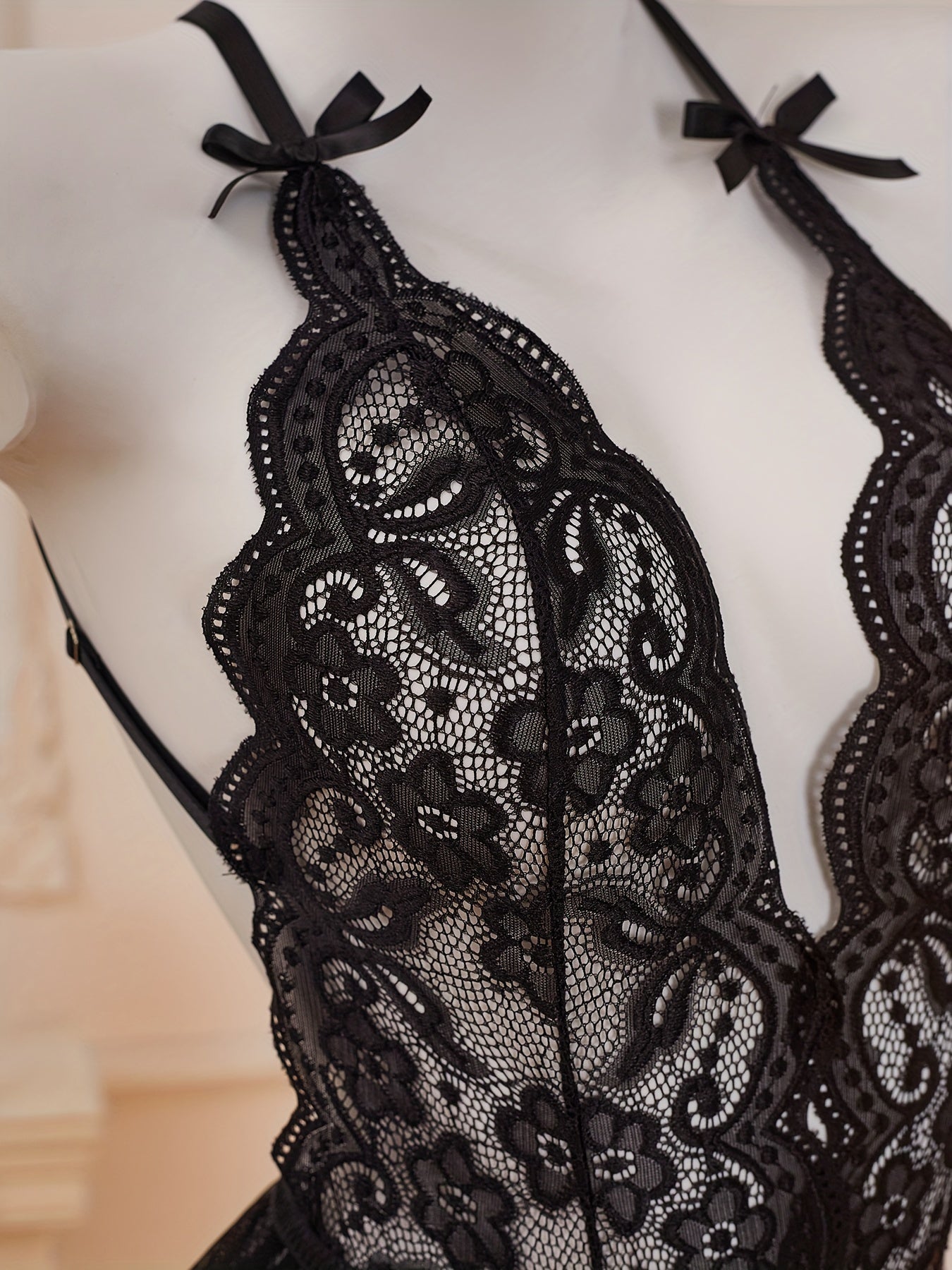 Women’s Lace Bodysuit Deep V Halter Backless Hollow Details Polyamide Elastane Solid