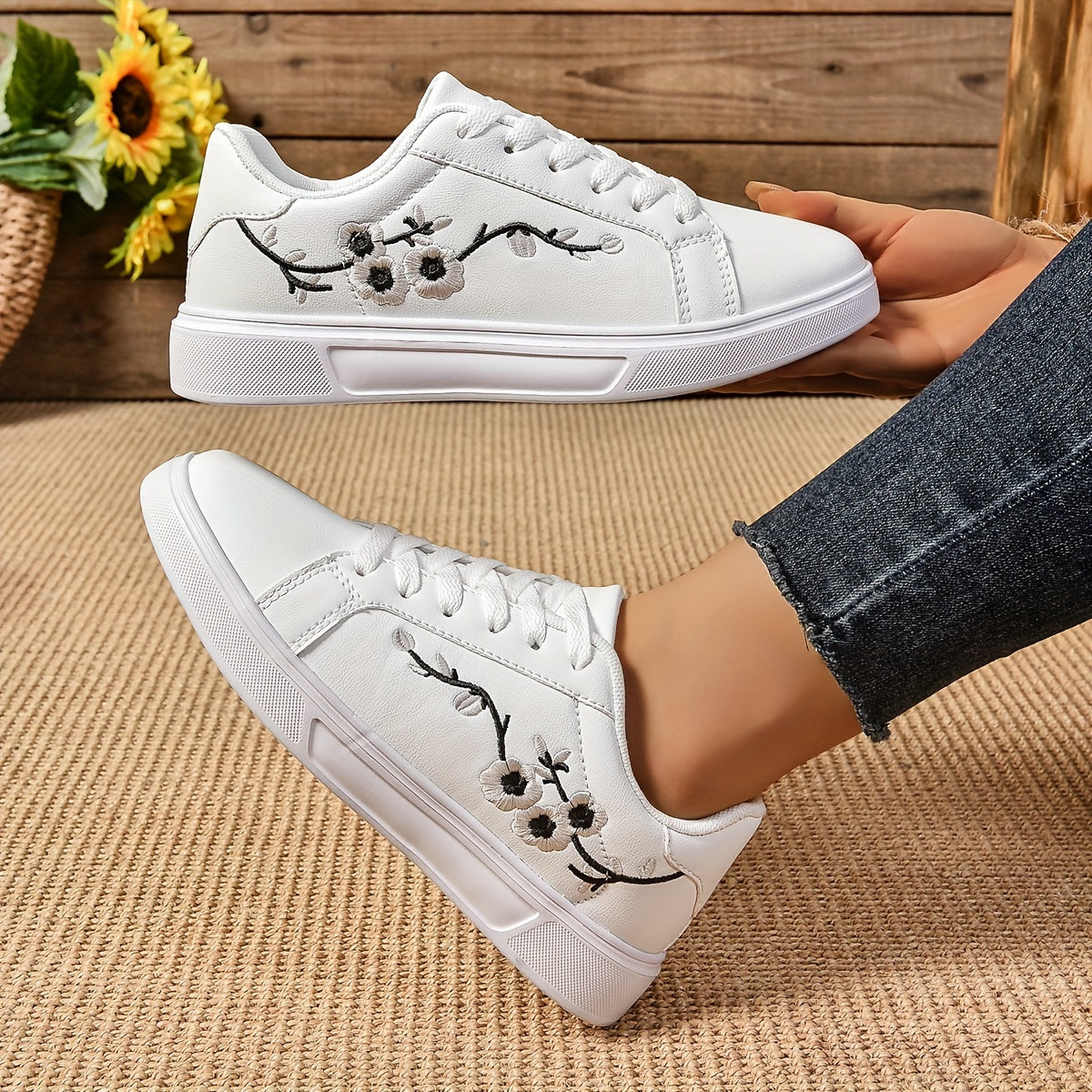 Zapatillas femeninas con bordado floral, ligeras, para todas las estaciones, de caña baja
