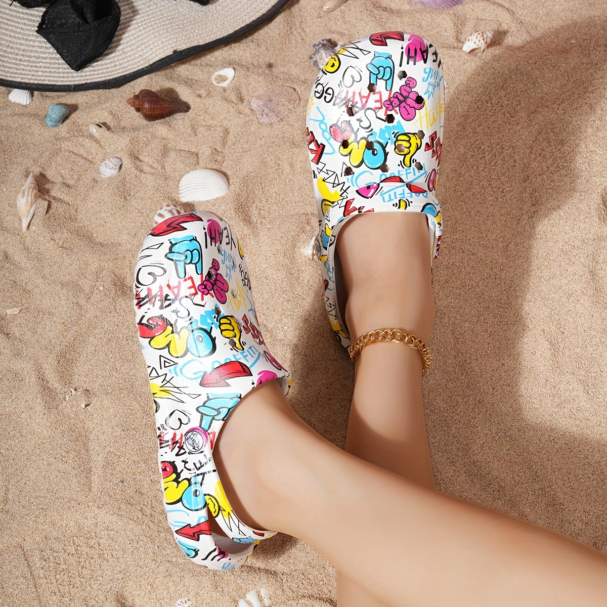 Women's Cartoon Print Lightweight Flat Home Garden Clogs Breathable Non-slip