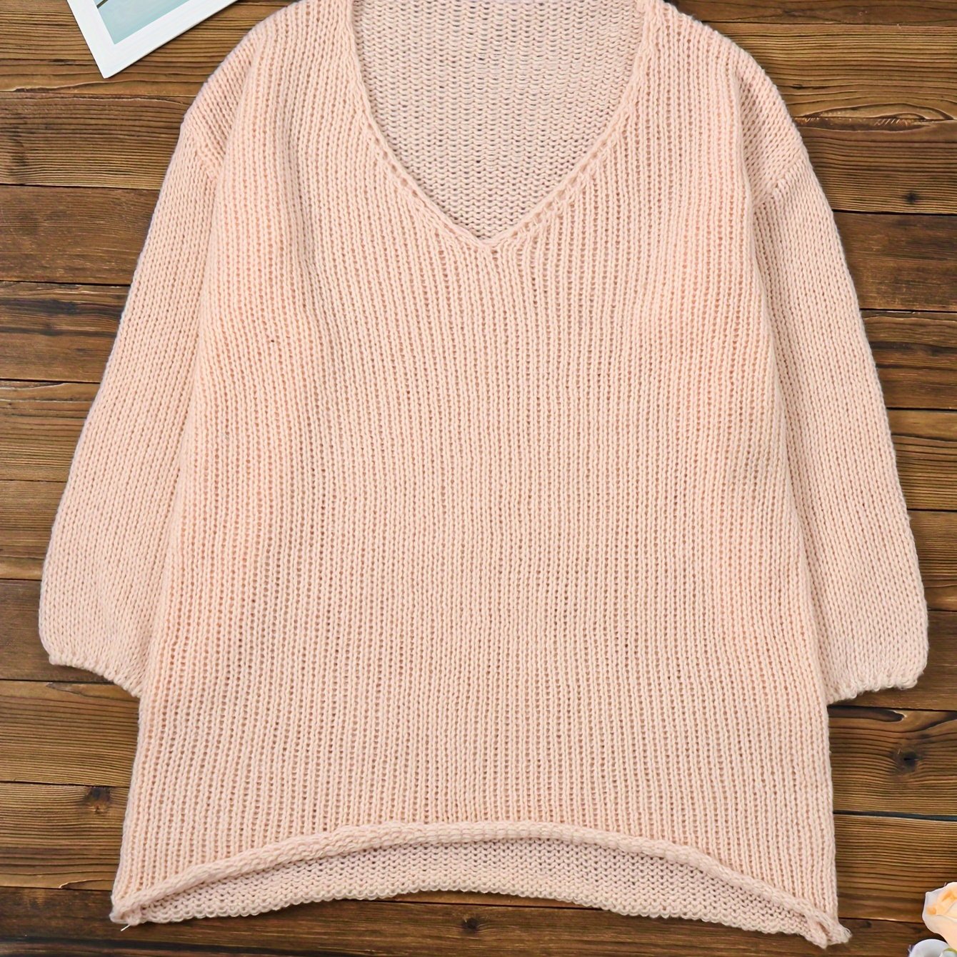 Women's Plus Size Casual V-Neck Oversized Sweater in Solid Color