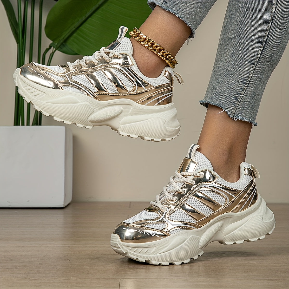 Women's Casual Sports Shoes Thick-Soled Sneakers with Fashionable Sole