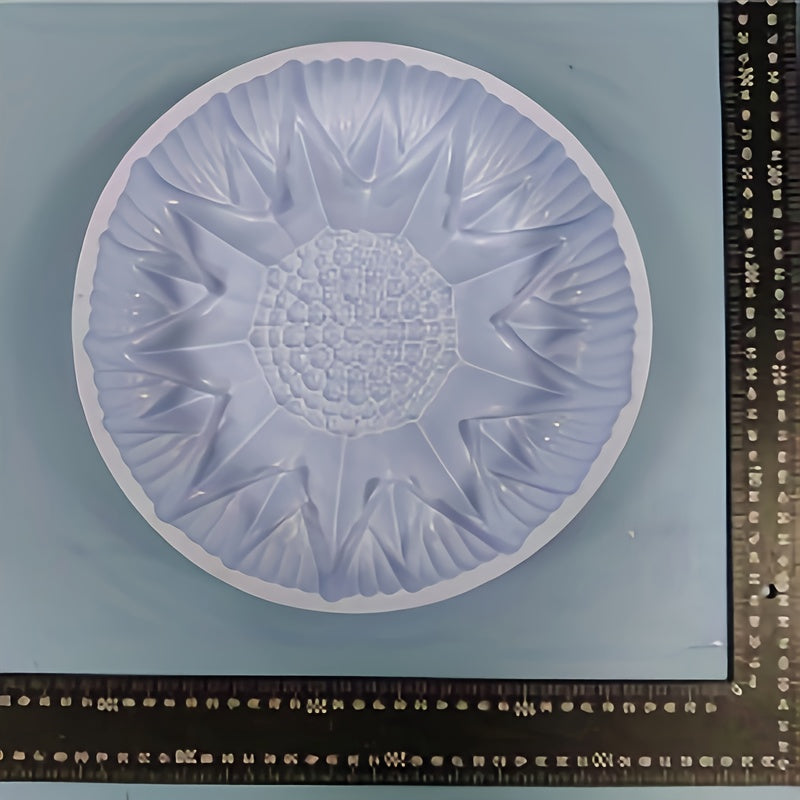 Large Silicone Sunflower-Shaped Pastry Cake Mold 26cm Baking Kitchen Accessory