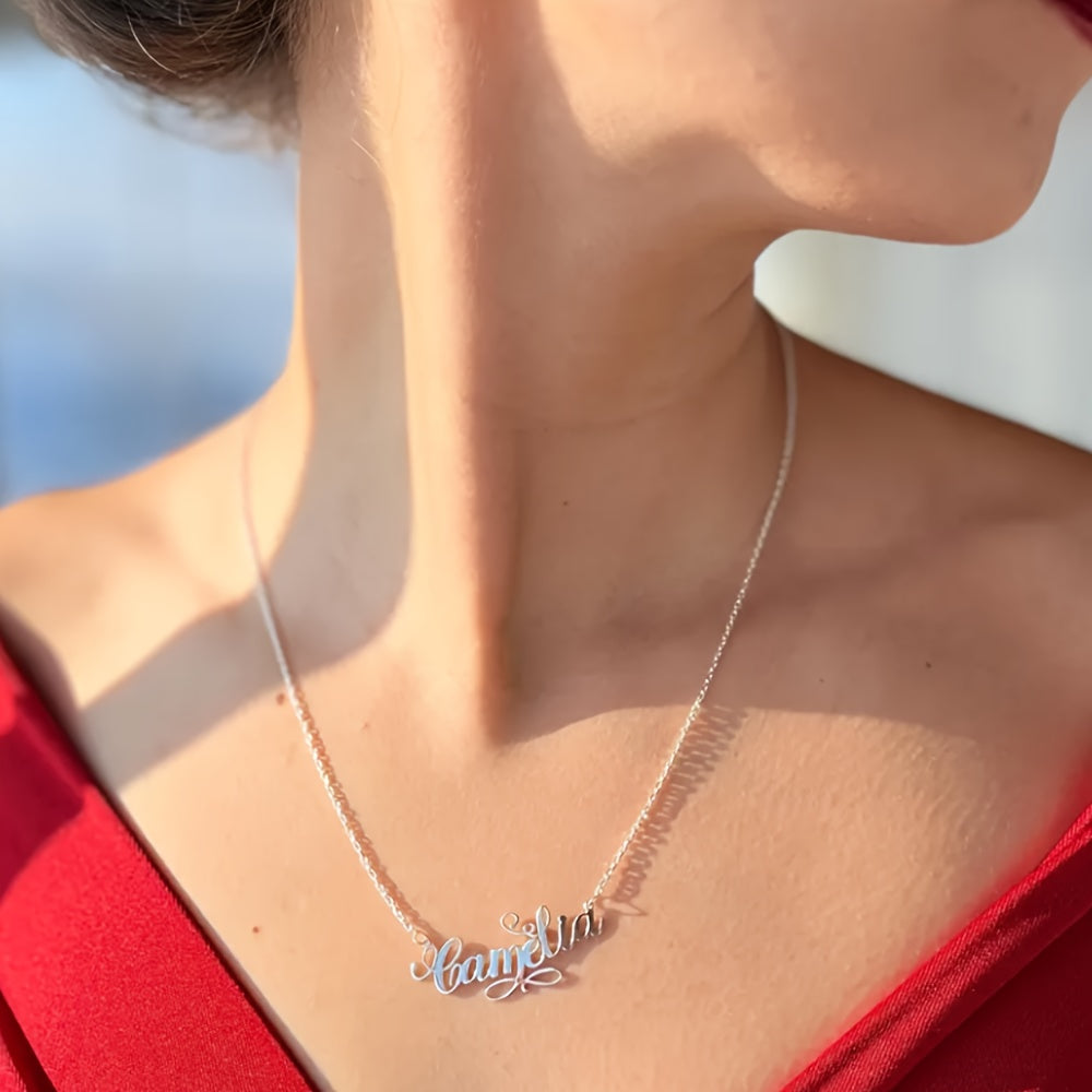 Chiroyli tayyorlangan zanglamas po'latdan yasalgan ismli marjon, Onalar uchun maxsus zargarlik, Chic bohem uslubi, Har kuni yoki maxsus tadbirlar uchun mukammal, O'ylangan Onalar kuni sovg'asi, Bohem elegansiyasi, Zamonaviy va nozik, Bayram mavsumi ilhomi