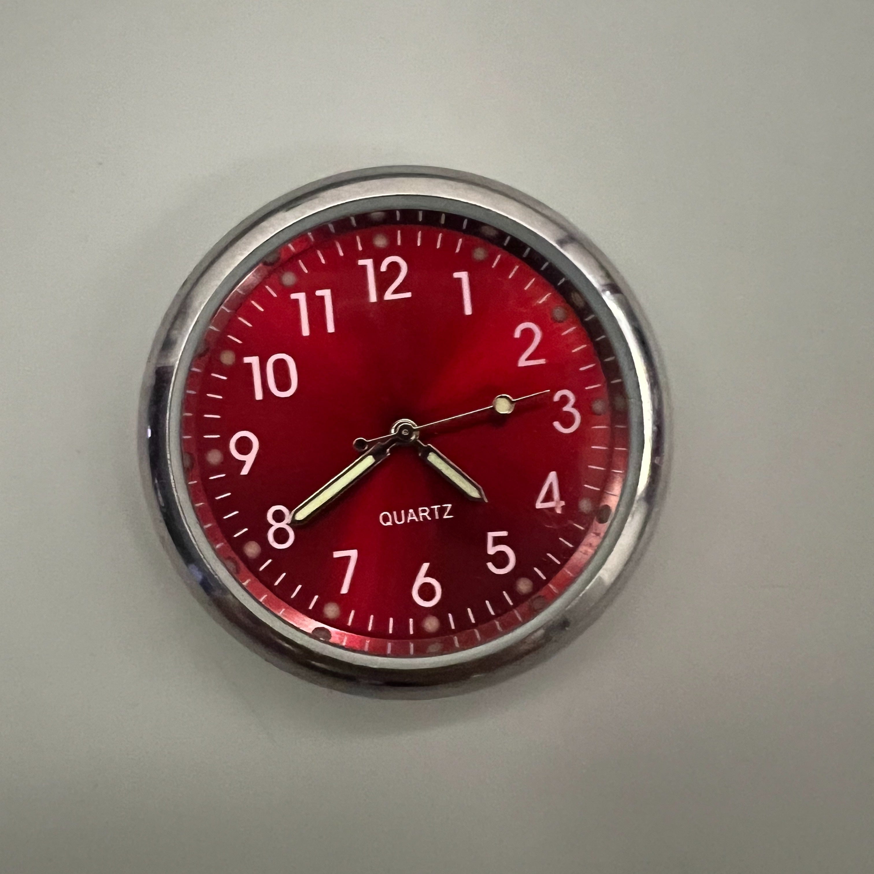 Universal Car Quartz Clock Creative Luminous Pointer Dashboard Decoration