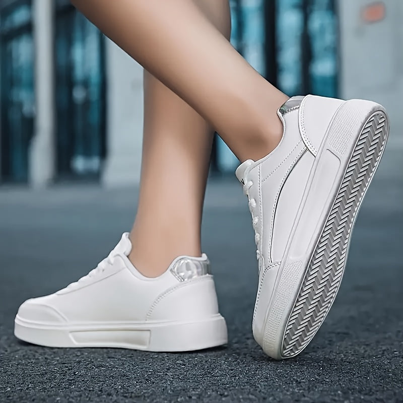 Women White Casual Sneakers Lightweight Lace-Up All-Season Athletic Shoes