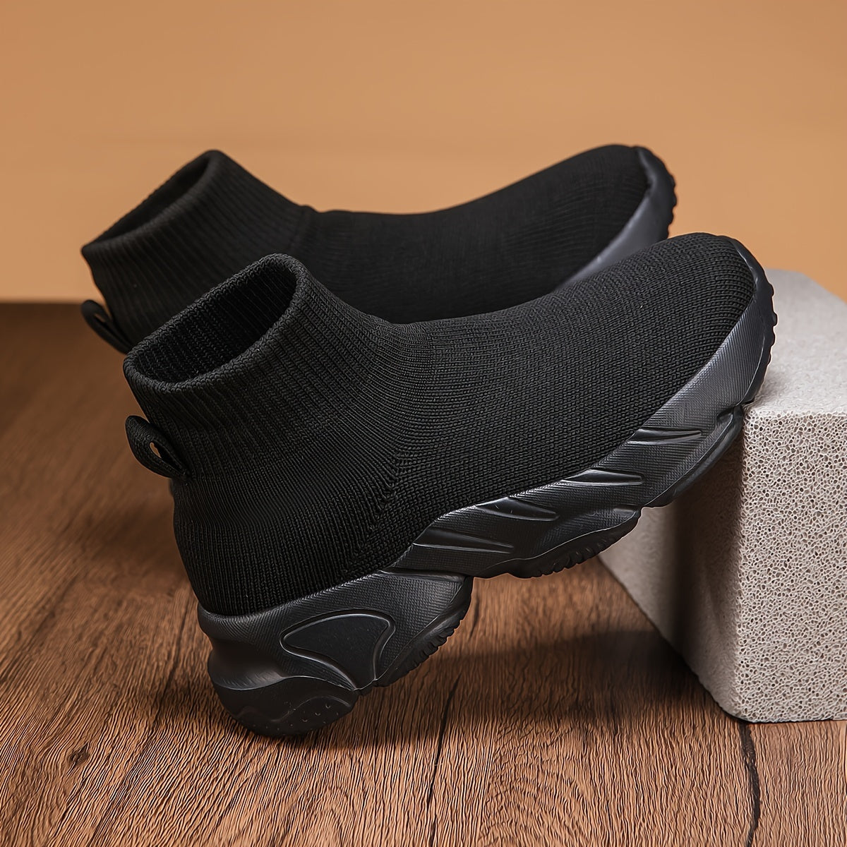 Kids Sports Shoes for Boys and Girls Casual Sneakers Lightweight Breathable All-Season