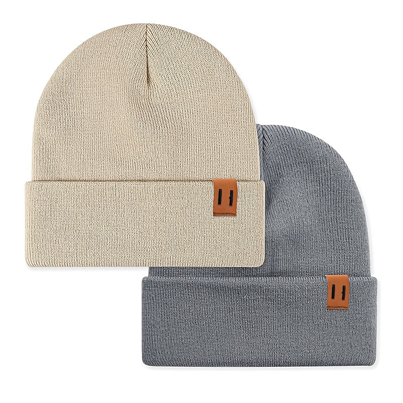 Erkaklar uchun zamonaviy sun'iy charm belgilangan 2-qismli to'plam: quloqni himoya qiluvchi iliq qish shlyapalari va sharf.