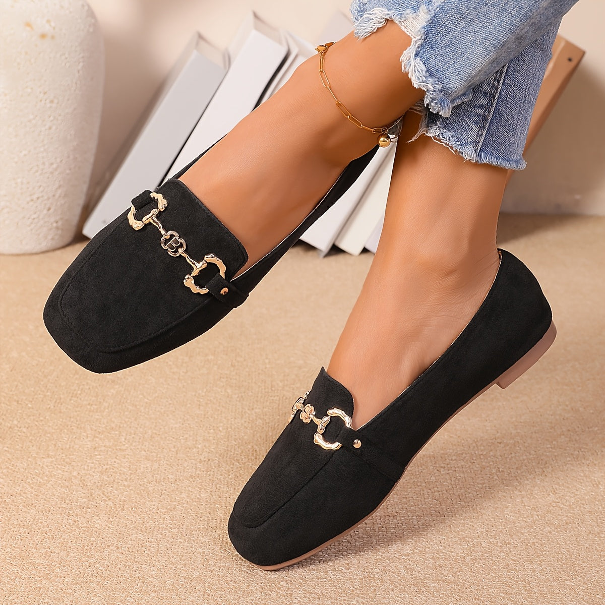 Women's Fleece Flat Moccasin Loafers Slip-On Casual Shoes for All Seasons