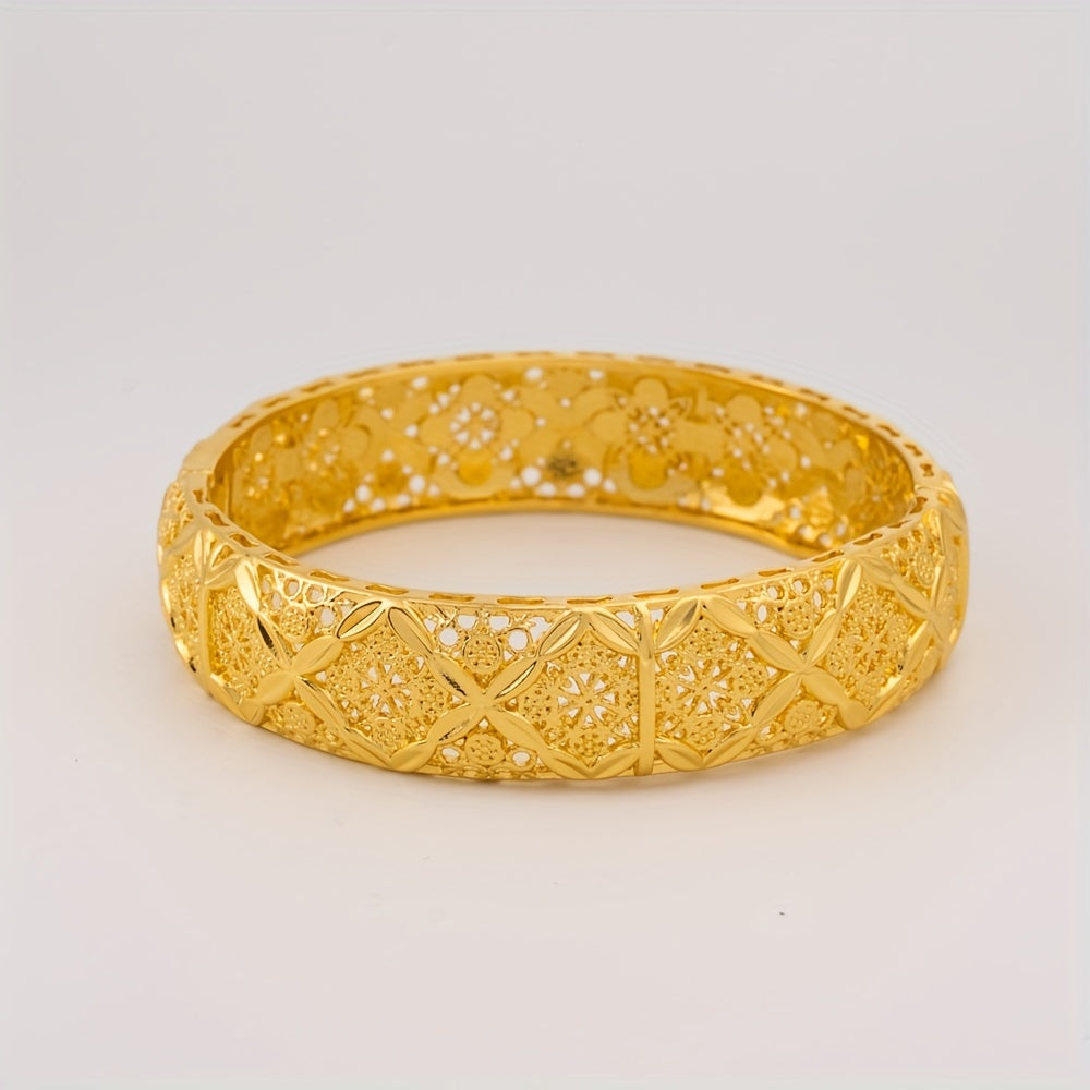 Этот элегантный браслет-манжета в восточном стиле изготовлен из меди без каменной инкрустации. Это роскошный открытый браслет, идеально подходящий для повседневной носки и подарков, идеален для Дня благодарения и подходит для всех сезонов.