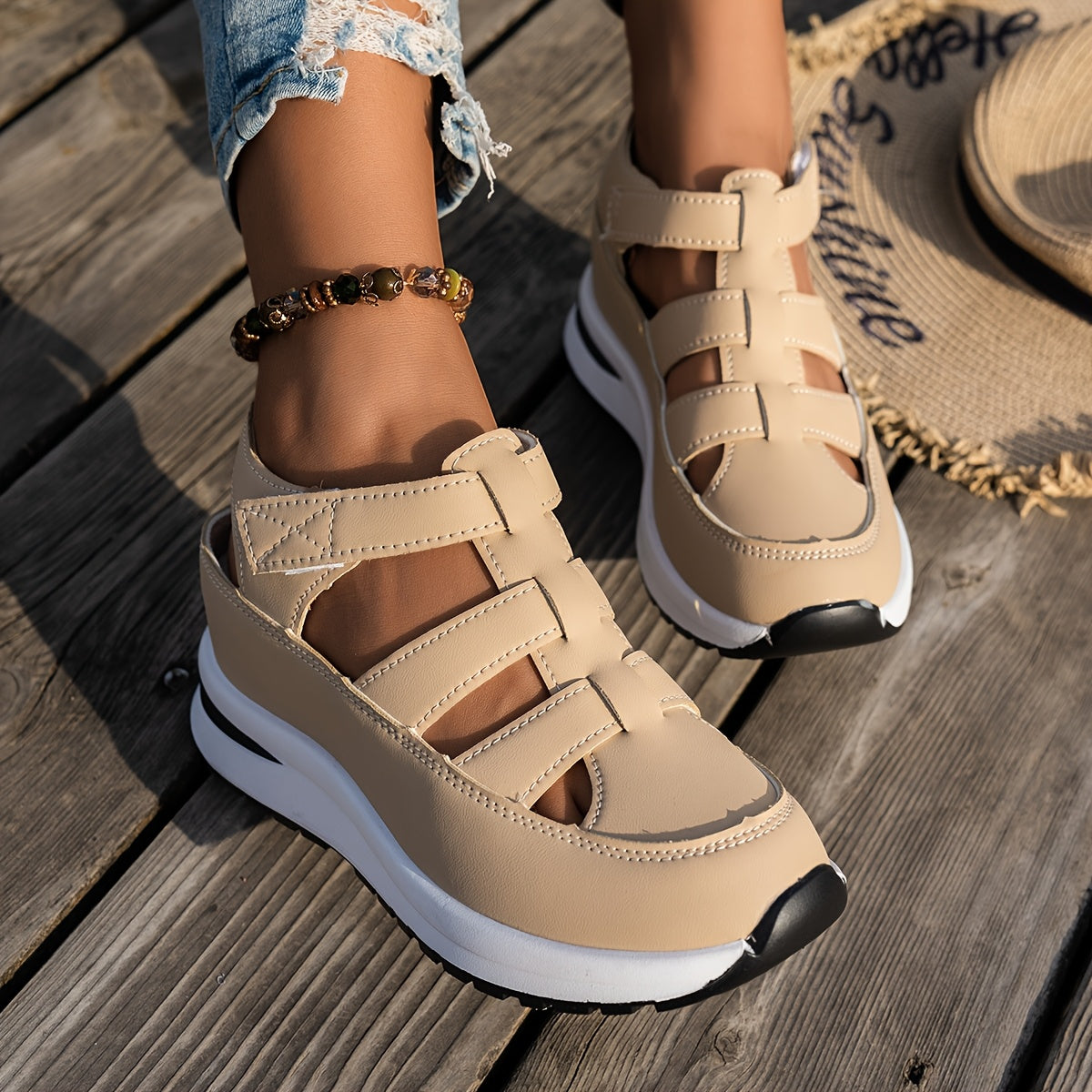 Women's White Casual Sneakers Lightweight Bouncy Soles for Outdoors