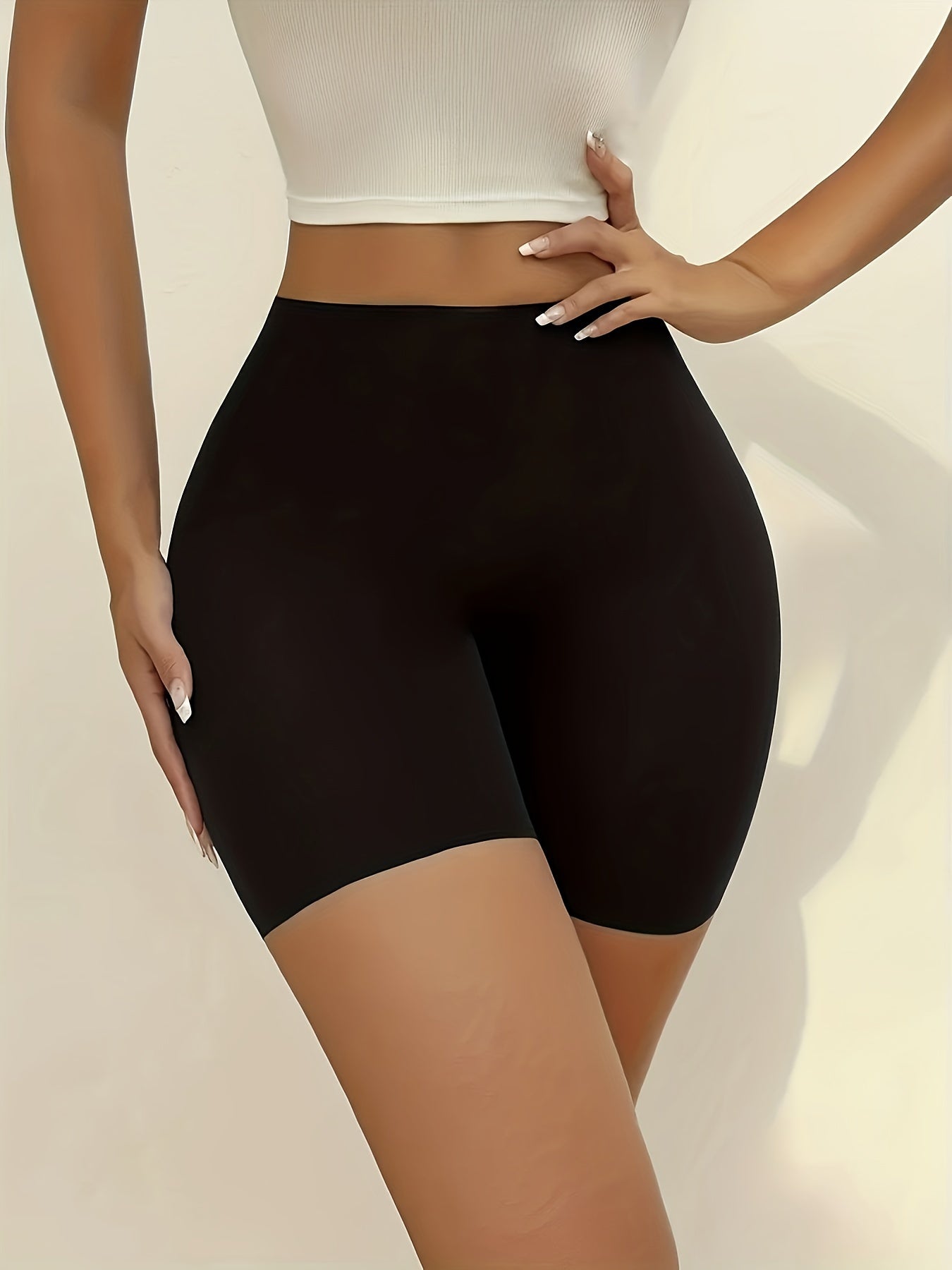 Women's Solid Color Boyshorts Made from 85% Polyamide and 15% Elastane Medium Support Comfortable Fit