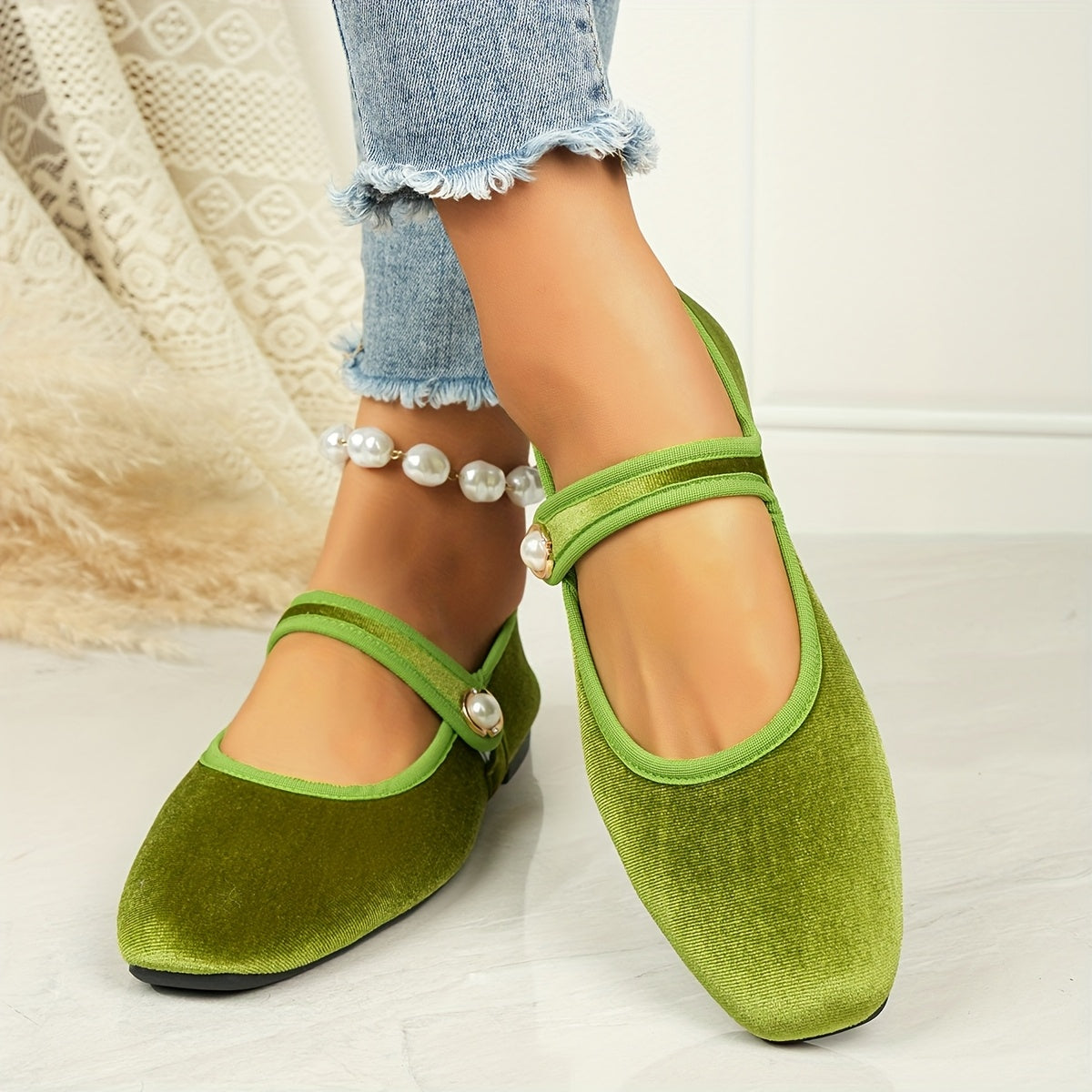 Ayollar uchun velur balet tufli, tassel detallari bilan, slip-on, kvadrat barmoqli poyabzal