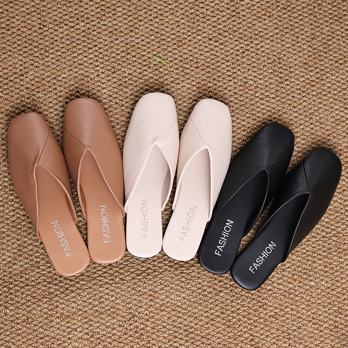 Women'S Solid Color Slip-On Flat Sandals with Rubber Sole for Casual Wear