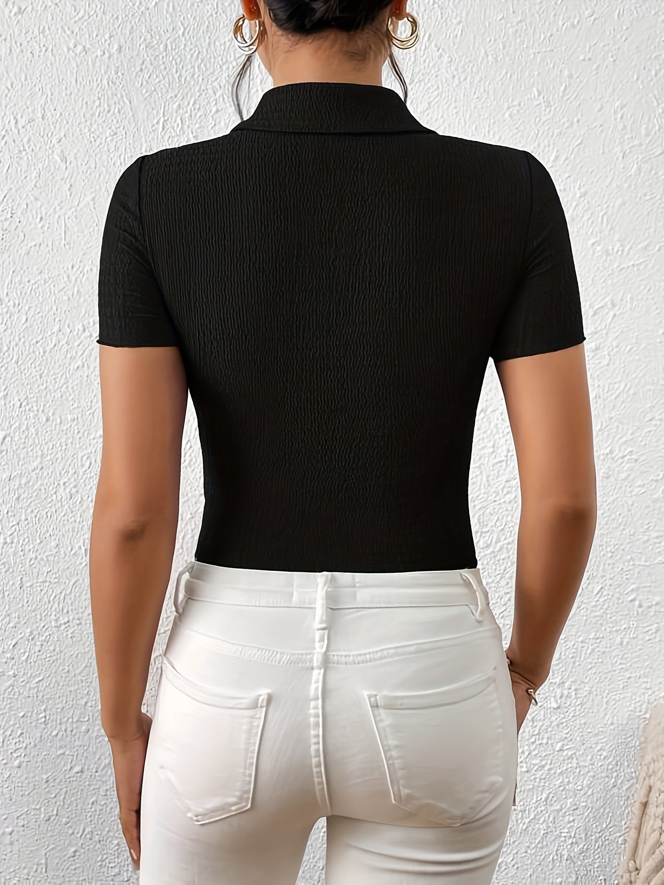 Women's Short Sleeve Blouse with Heart-Shaped Button, Solid Color, Spring Summer