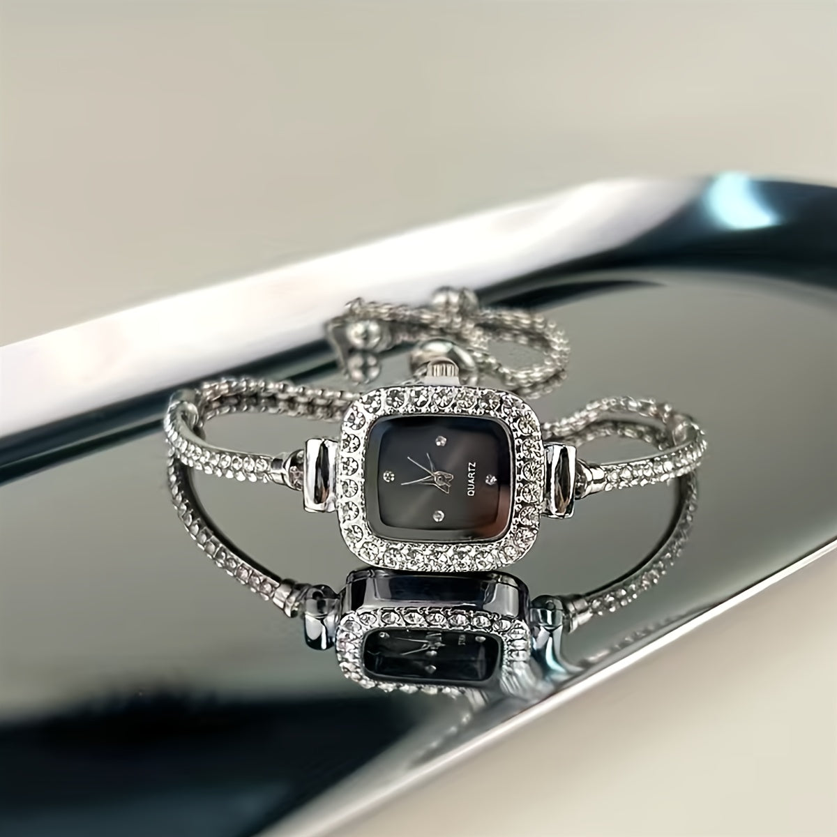 Women's Rhinestone Quartz Watch Square Dial Shiny Bracelet Wristband