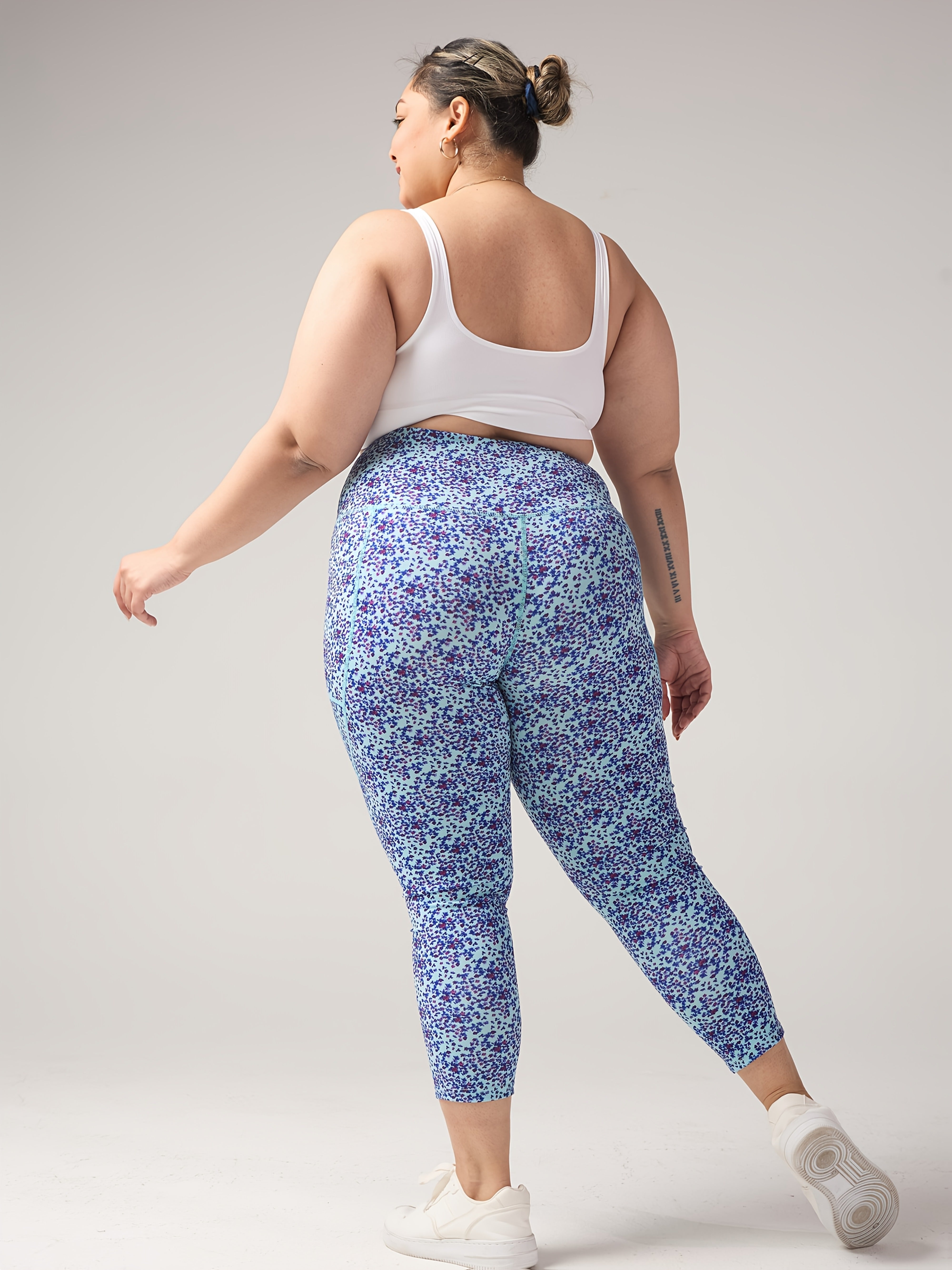 Plus-Size Floral Cropped Pants for Women High-Waisted Tummy Control