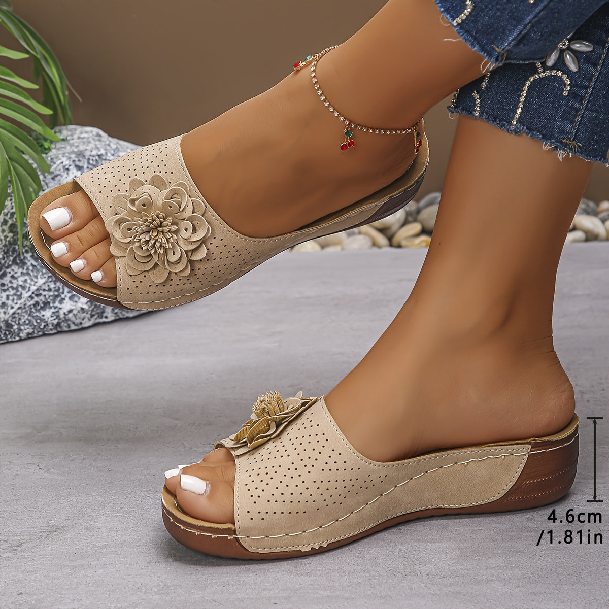 Women Wedge Sandals Floral Embellishments Open Toe Slip-On Beige Black