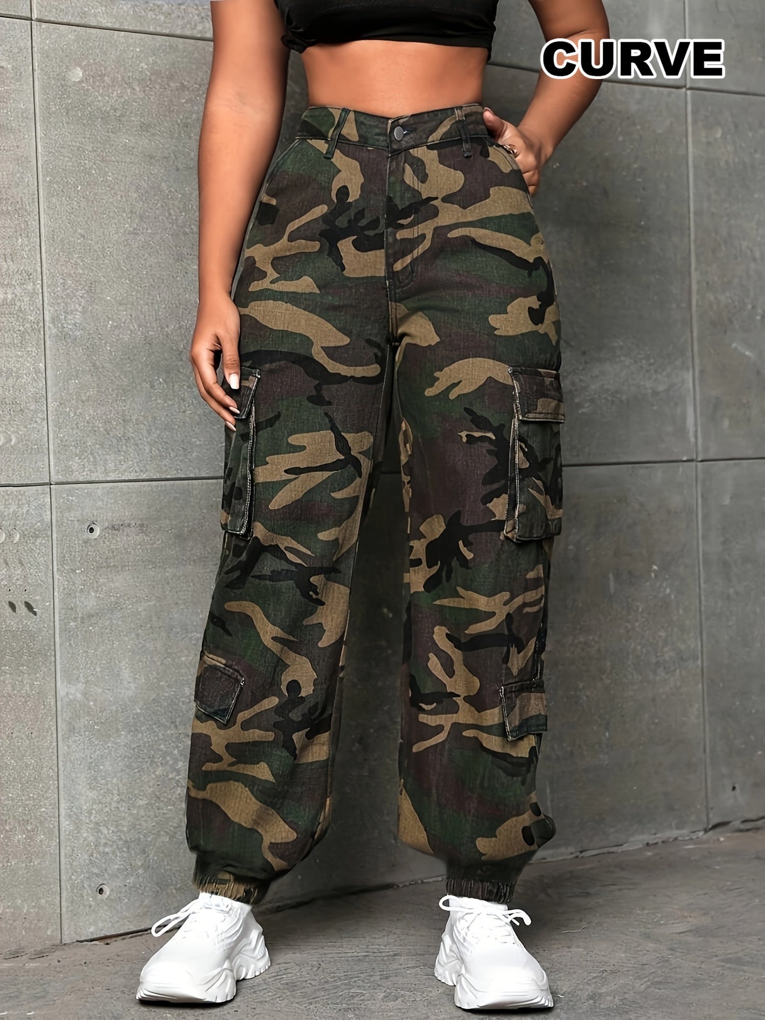 Women's Plus Size Camouflage Cargo Pants with Pockets Stretchy Green Camo