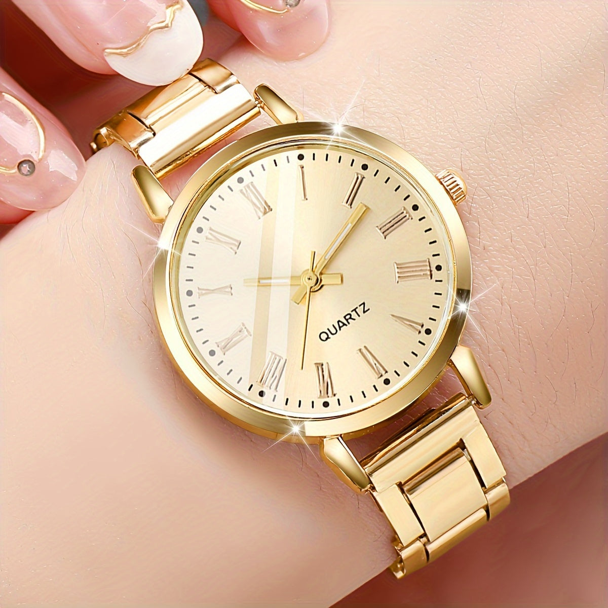 Women's Quartz Watch Alloy Strap Round Dial Fashionable Electronic Non-Waterproof Gold