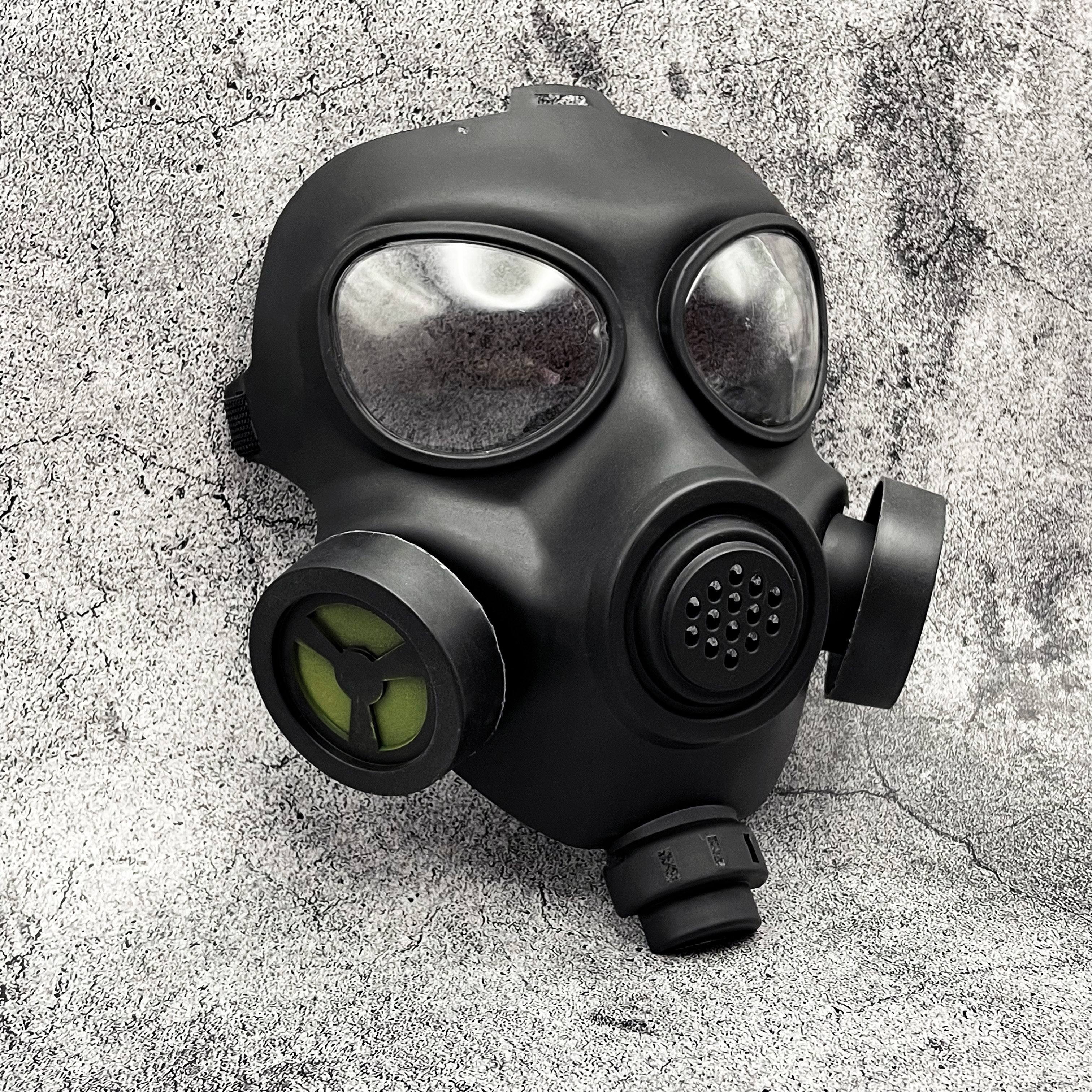 Military-Style Spooky Gas Mask Halloween Costume Mask PP Material No Batteries