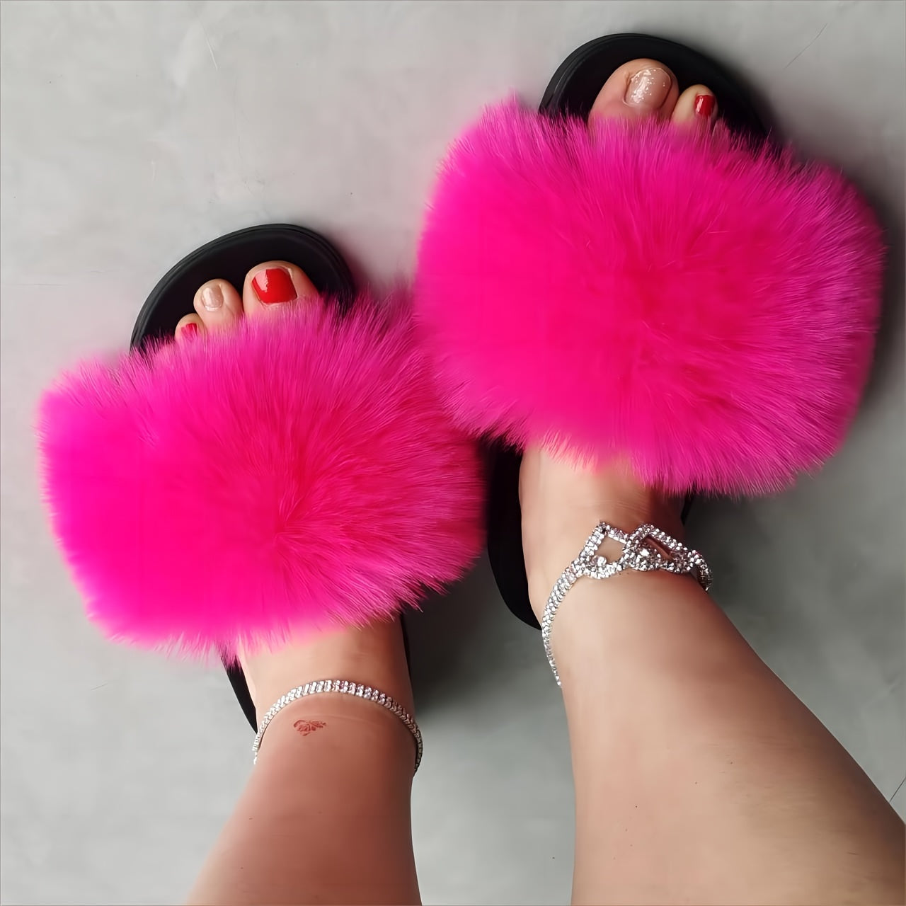 Women's Faux Fur Slides Open-Toe Flat Sandals Indoor Outdoor Fuzzy Slippers