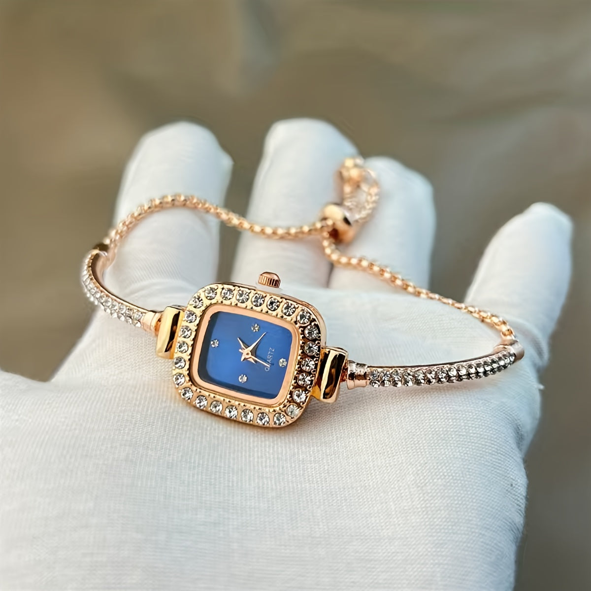 Women's Rhinestone Quartz Watch Square Dial Shiny Bracelet Wristband