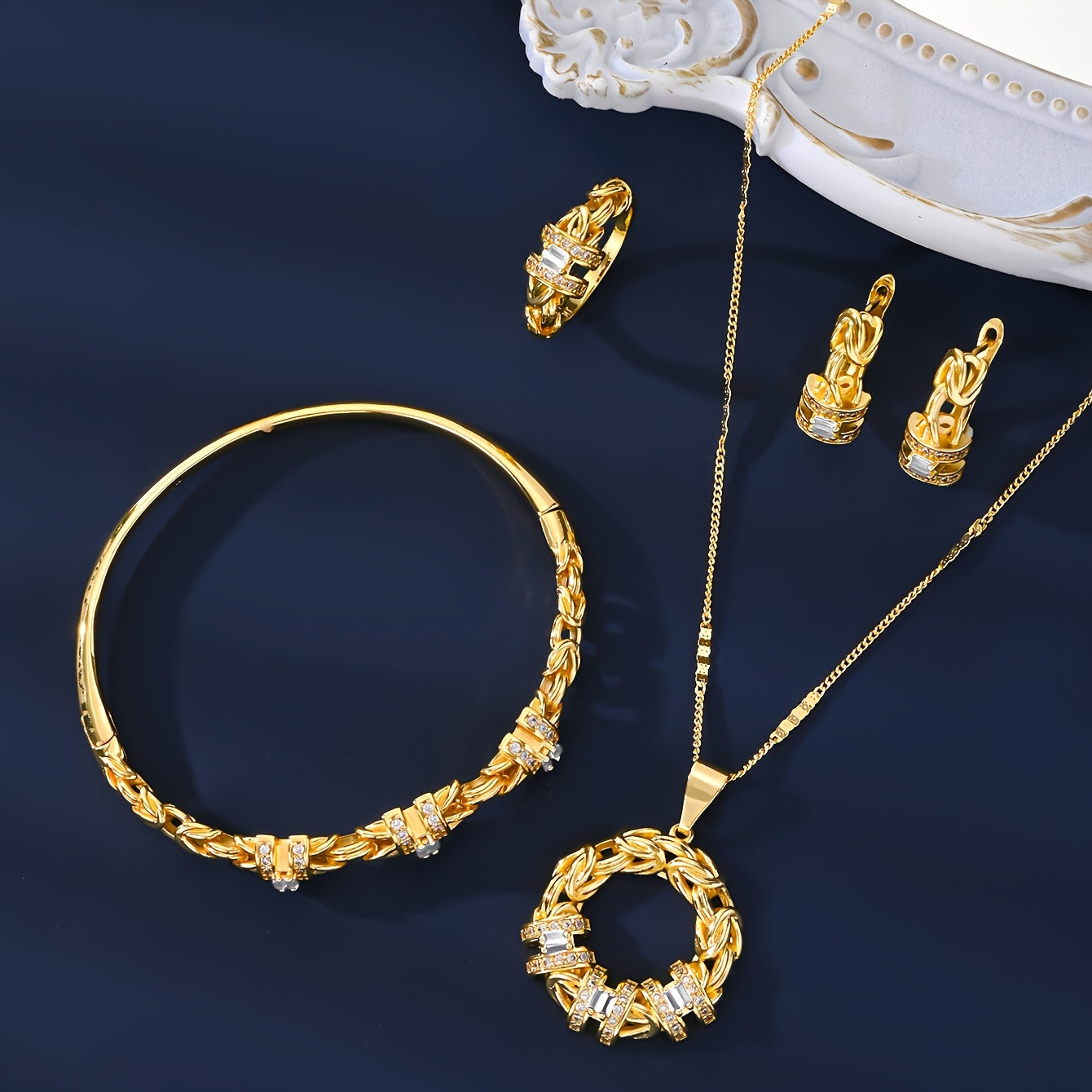 Gold-Plated Jewelry Set with Zirconia Stones for Women 5-Piece Dubai-Inspired