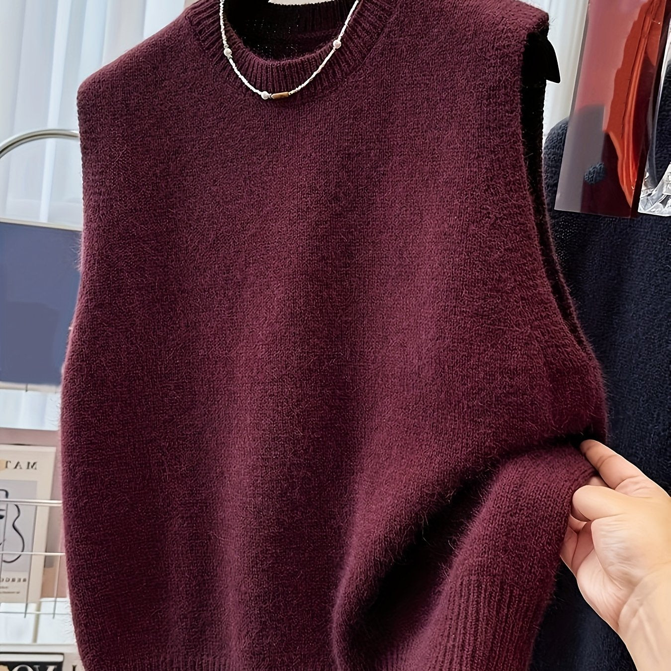 Women's Red Sleeveless Knit Vest with Crew Neck Made of Polyester for Spring and Fall