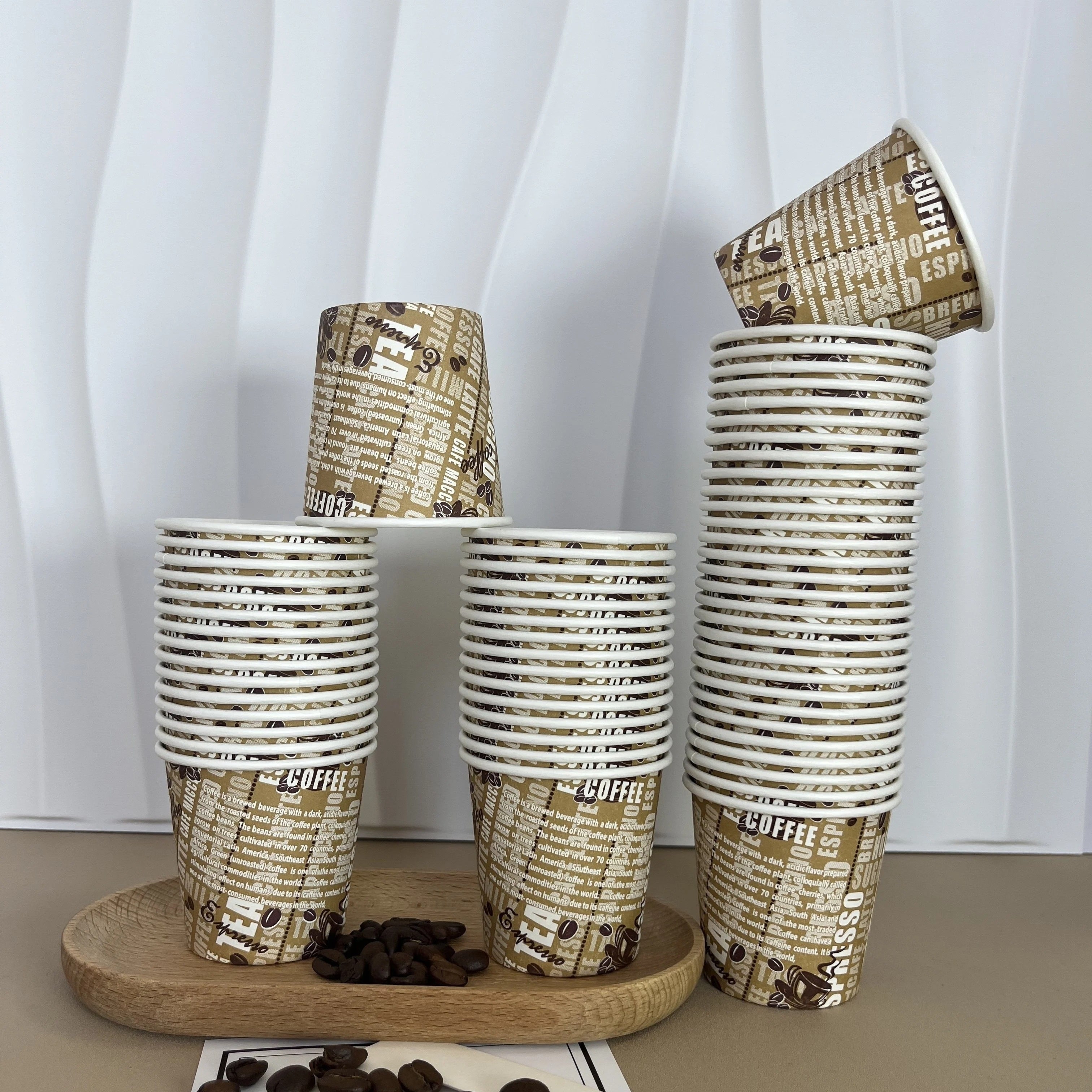 50 из 200 штук одноразовых бумажных стаканчиков толщиной 4 унции для пробного кофе. Могут использоваться в бытовых и коммерческих целях в качестве стаканчиков для питья с защитой от ожогов. Также подходят для чая, кофе, напитков и пищевых продуктов.