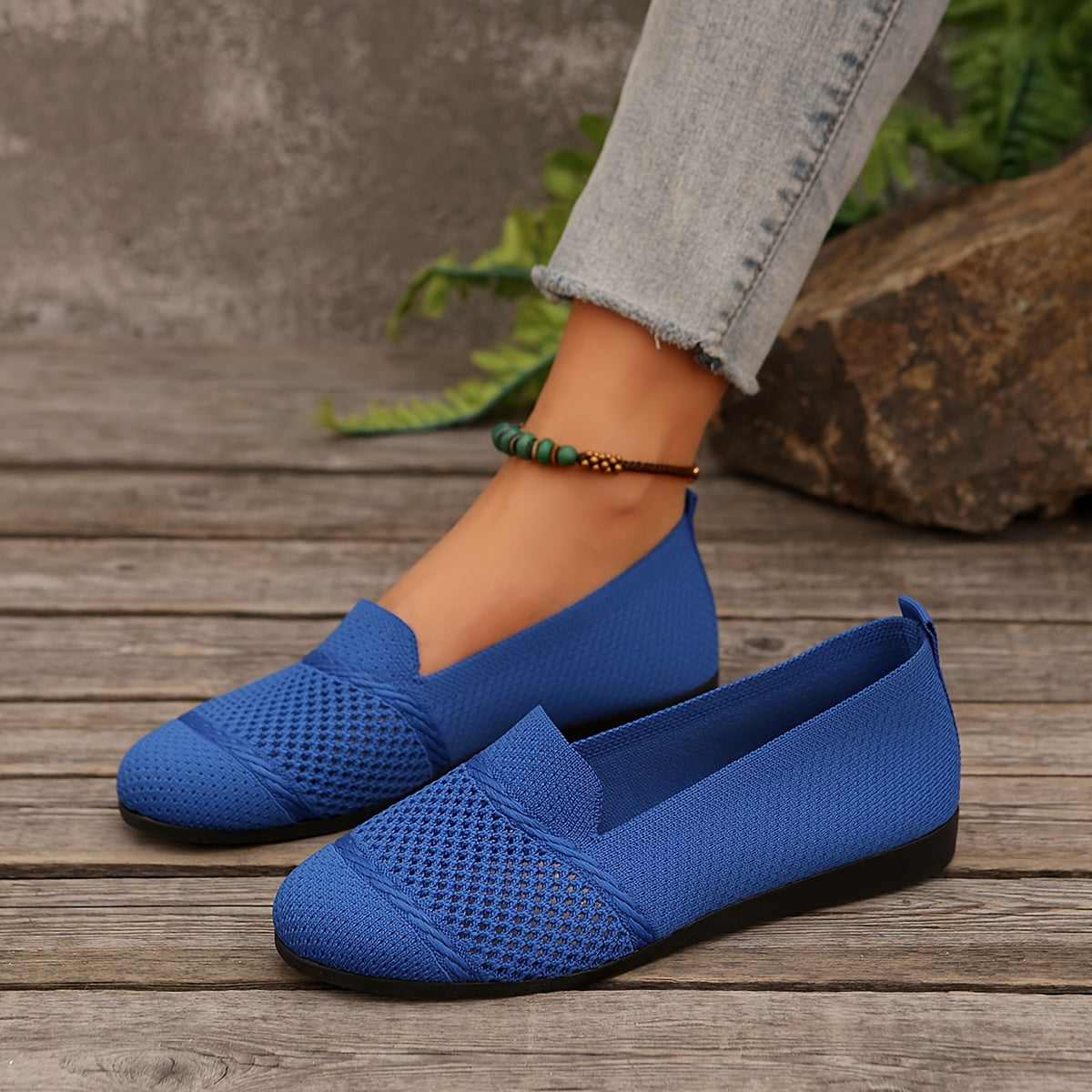 Women's Lightweight Knitted Flats with Soft Sole and Round Toe