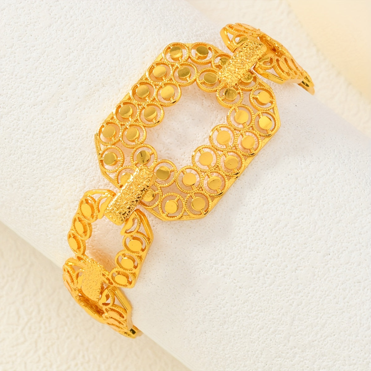 Women's Copper Gold-Plated Hollow Wide Link Bracelet for Weddings and Parties