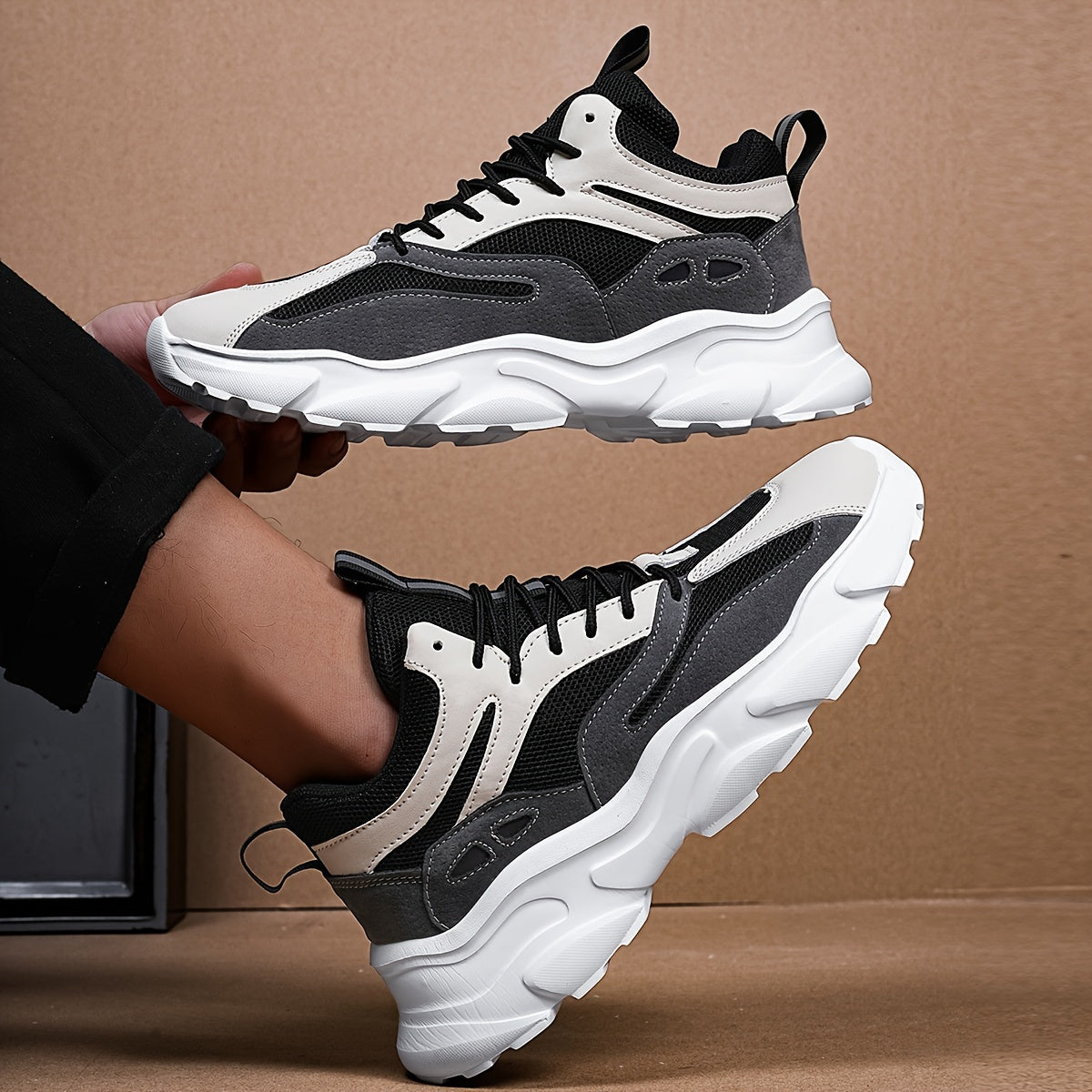 Men's Casual Sneakers Breathable Non-slip EVA Low Top Streetwear Shoes