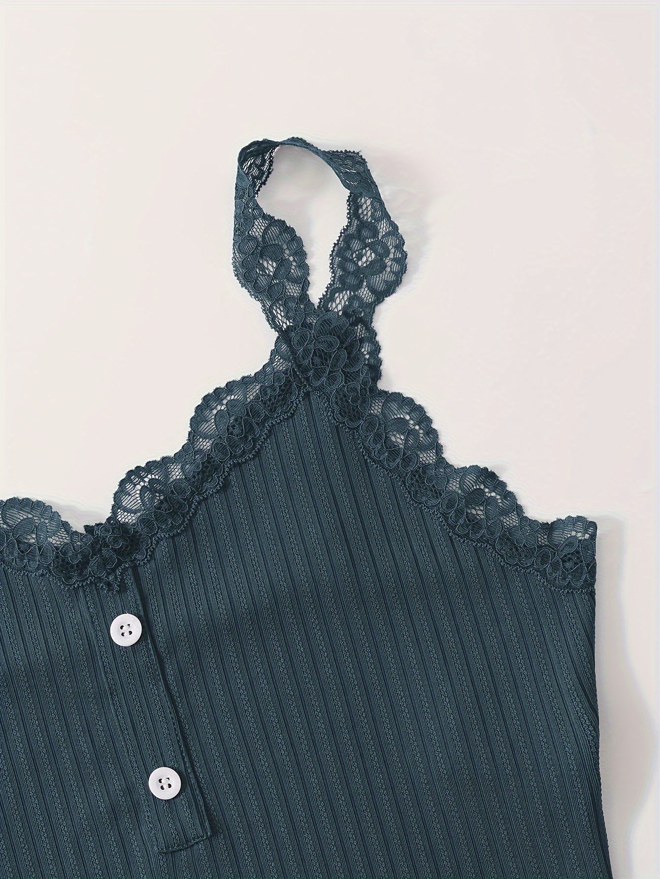 Women's Ribbed Lace Trim Pajama Set V-Neck Crop Top and Shorts Summer Nightwear