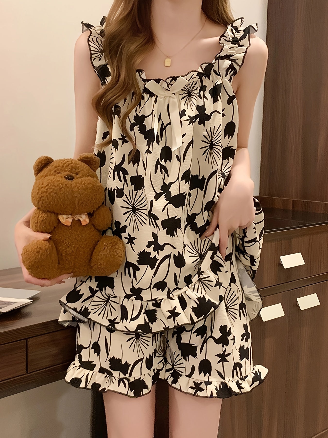 Conjunto de pijama de verano con flores para mujer, poliéster, sin mangas, con volantes, pantalones cortos y textura de burbuja