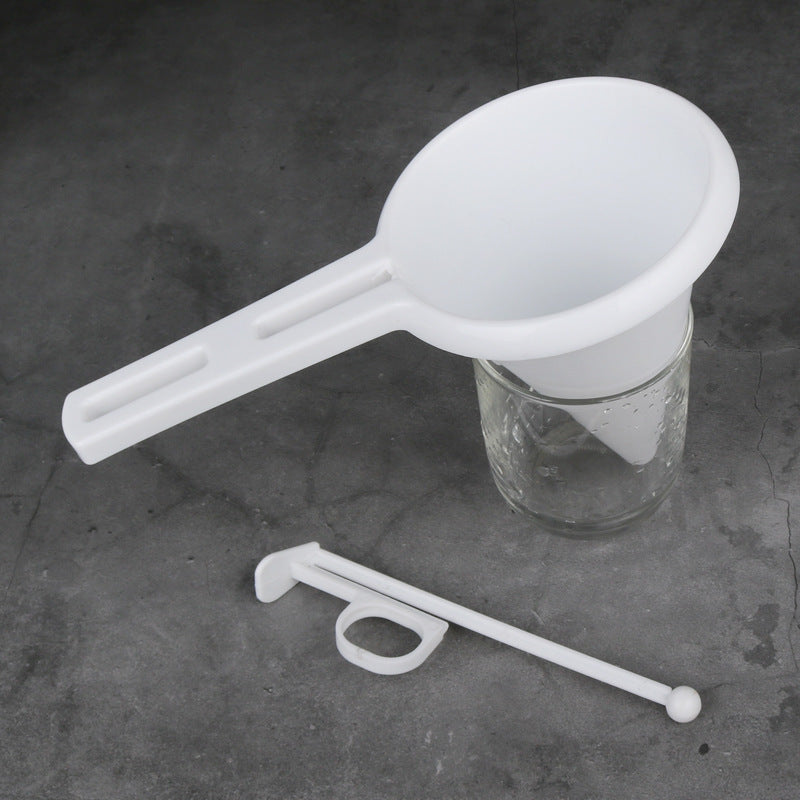 Manual cake batter dispenser food-safe plastic cupcake pancake baking tool no electricity