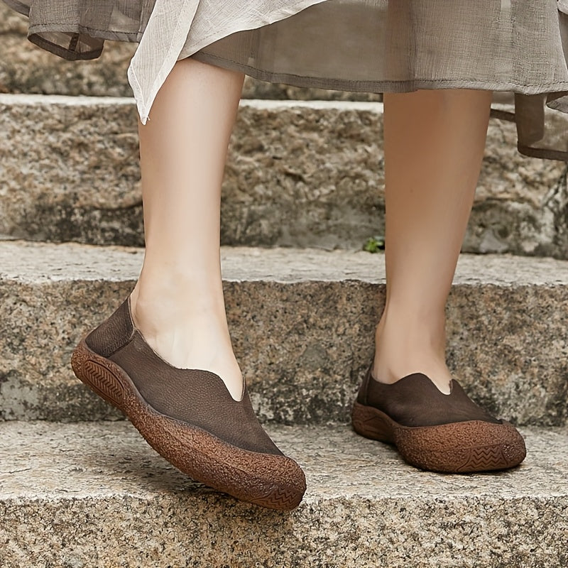 Women's Slip-On Flat Shoes Round Toe Low Cut Casual Famous Designer