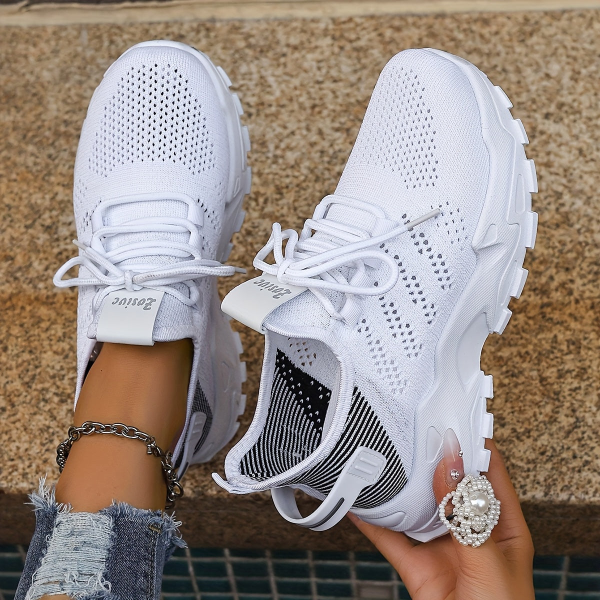 Women’s Canvas Sneakers Slip-On White Black Casual Shoes for Summer Vacation