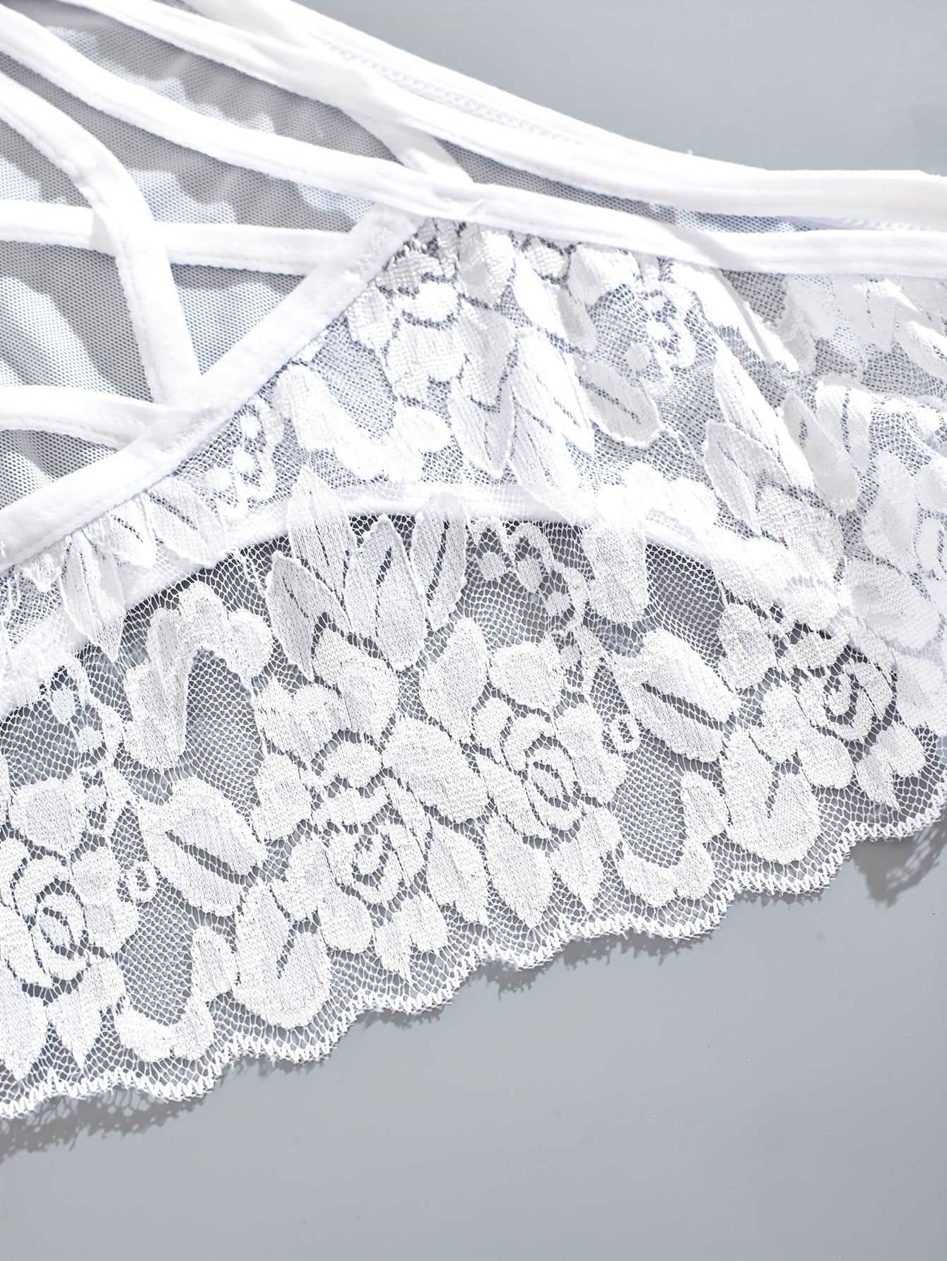 Трусики с высокой талией и кружевной отделкой для полных женщин, полупрозрачный нейлон с эластаном