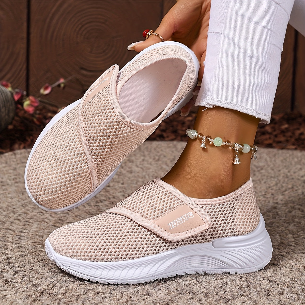 Women's Plus Size Sneakers Breathable Cushioned Slip-Resistant Gym Walking