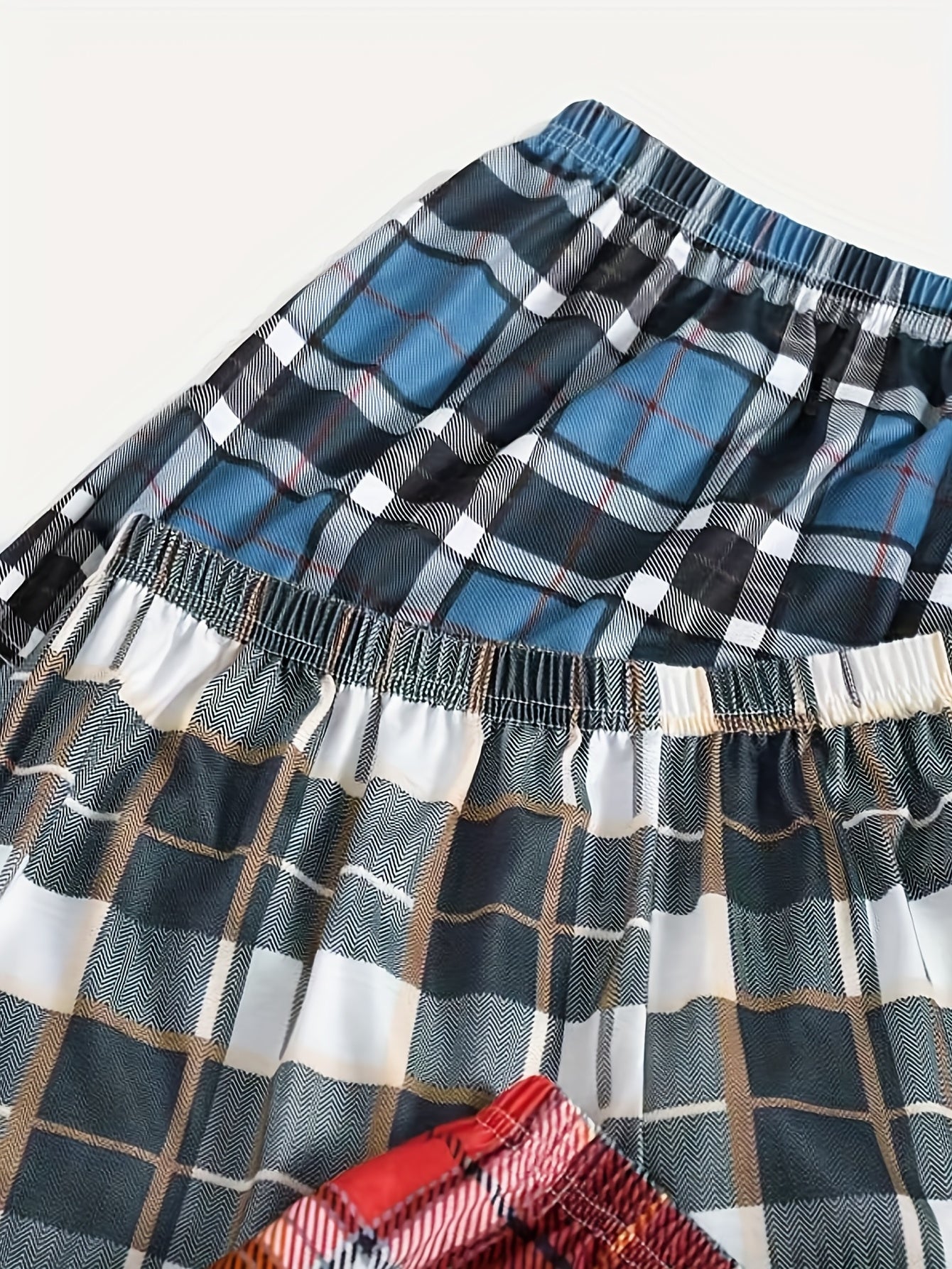 Women's Plaid Lounge Shorts with Elastic Waist for Sleepwear and Loungewear