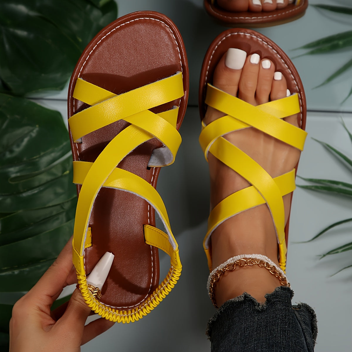 Женские плоские сандалии в римском стиле с переплётными ремешками, открытым носком, летние пляжные обувь