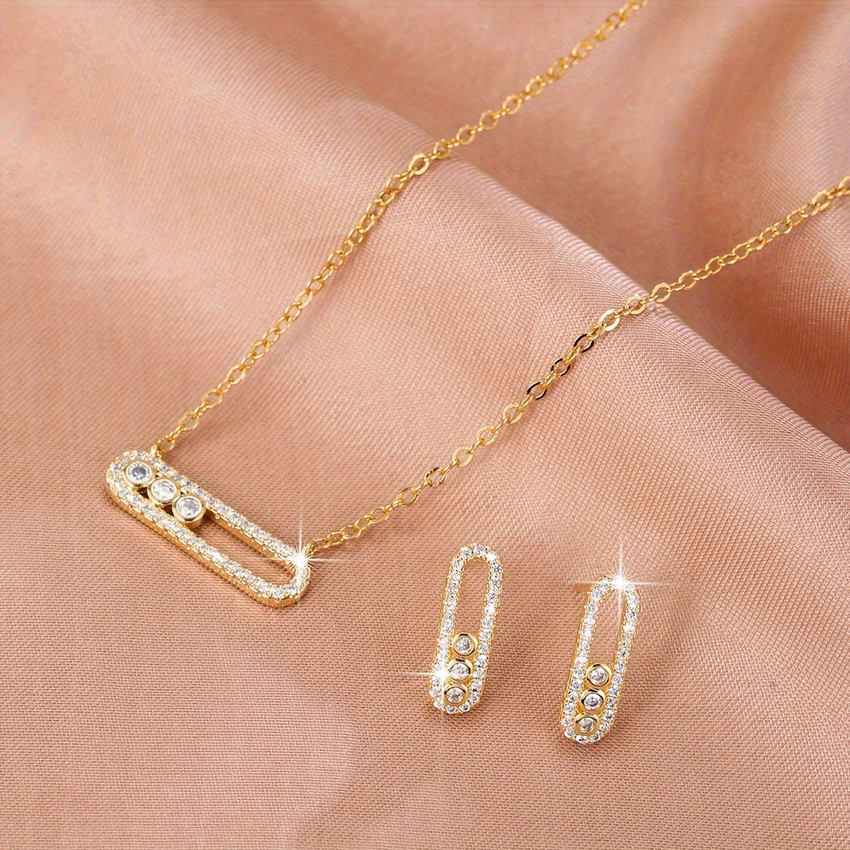 Sparkling Zirconia Jewelry Set Pendant Necklace and Dangle Earrings Paperclip Design for Valentine's Day