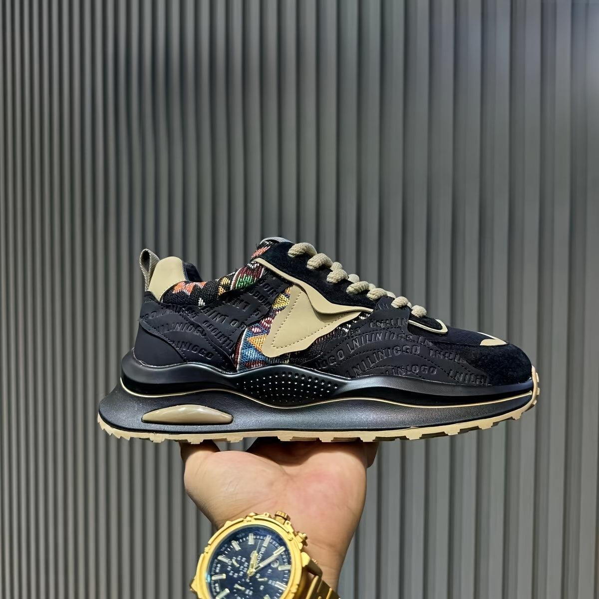 Men's All-Season Casual Sneakers Low Top Round Toe Lace-Up Fabric Faux Leather Rubber Sole