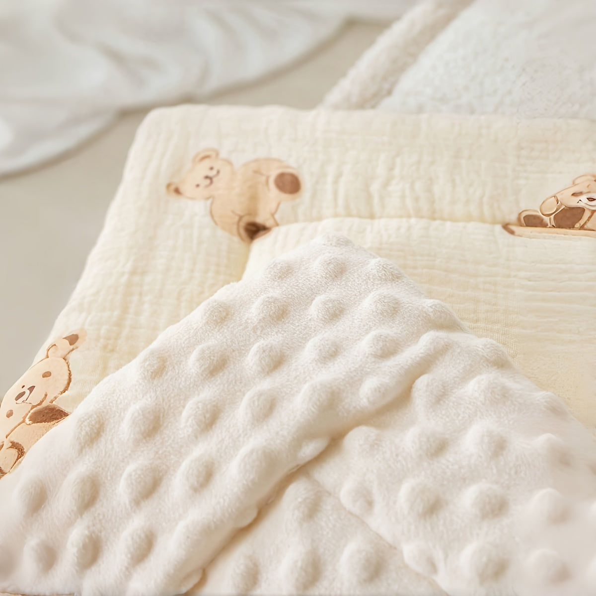 Kichkina bolalar aravachasi padlari Bej paxta qalinlashtirilgan ikki tomonlama yuviladigan bolalar uchun