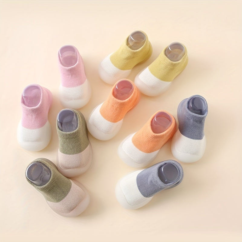 Bola uchun yoz va bahor uchun to'qilgan slip-on paypoq poyabzallari