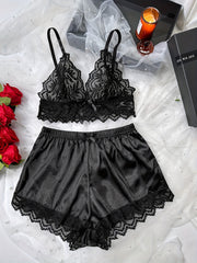 Gul naqshli dantel ichki kiyim to'plami, bog'ichli kamizol, atlas shortilar - ayollar uchun sexy ichki kiyim.