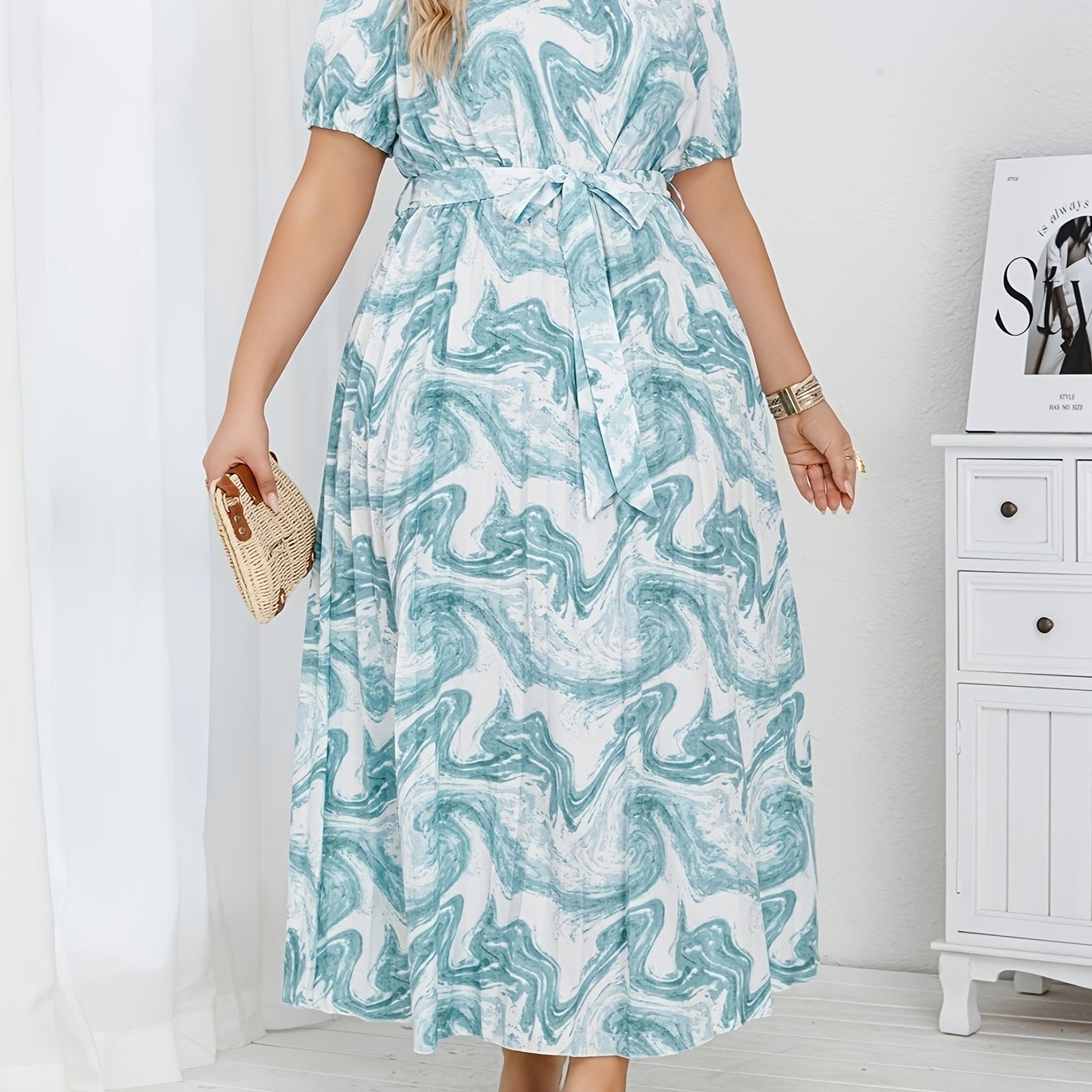 Plus Size Women’s Elegant Pleated Printed Dress for Middle Eastern Style